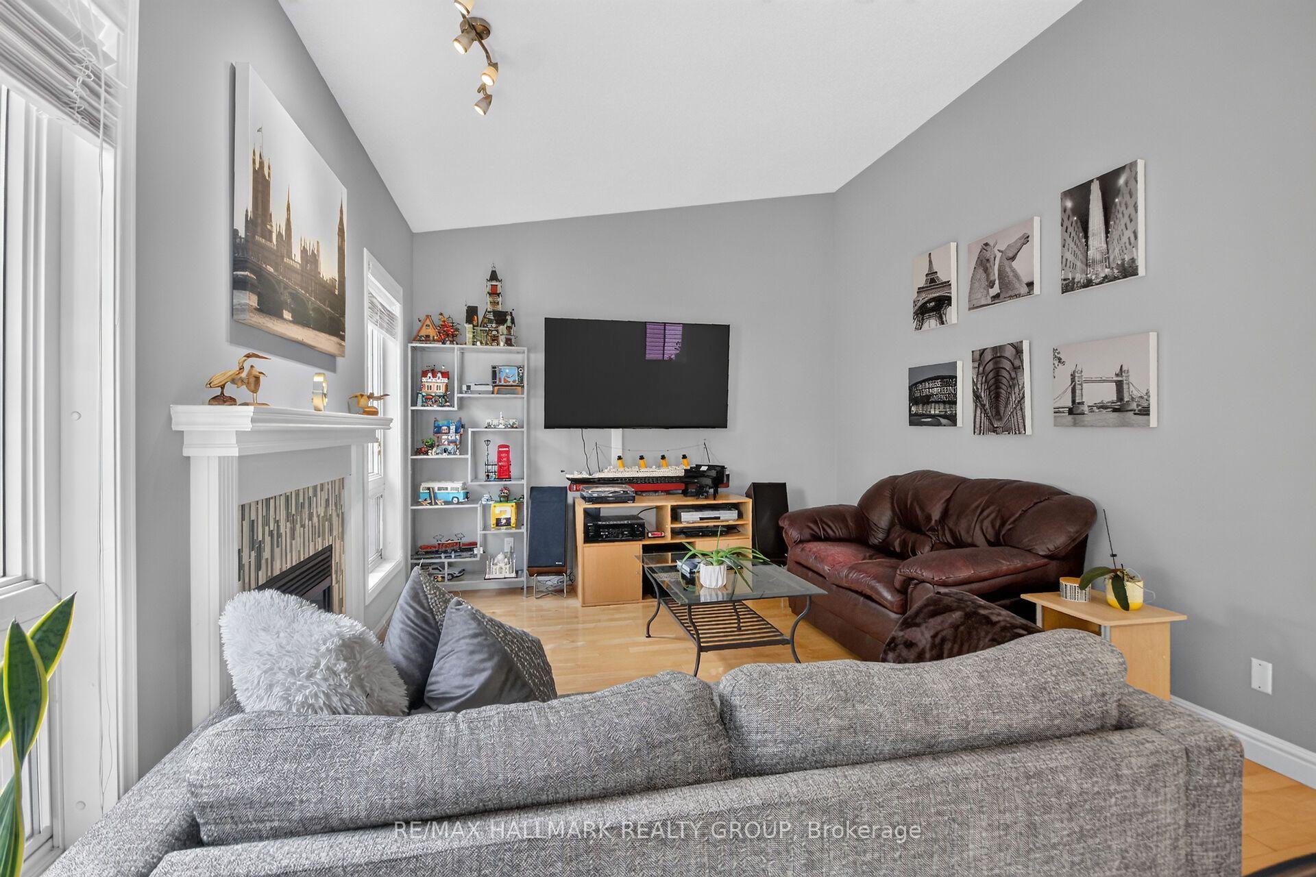 Photo 17 of 133 Fairlop Way, Ottawa, Barrhaven - Longfields — HOMEH