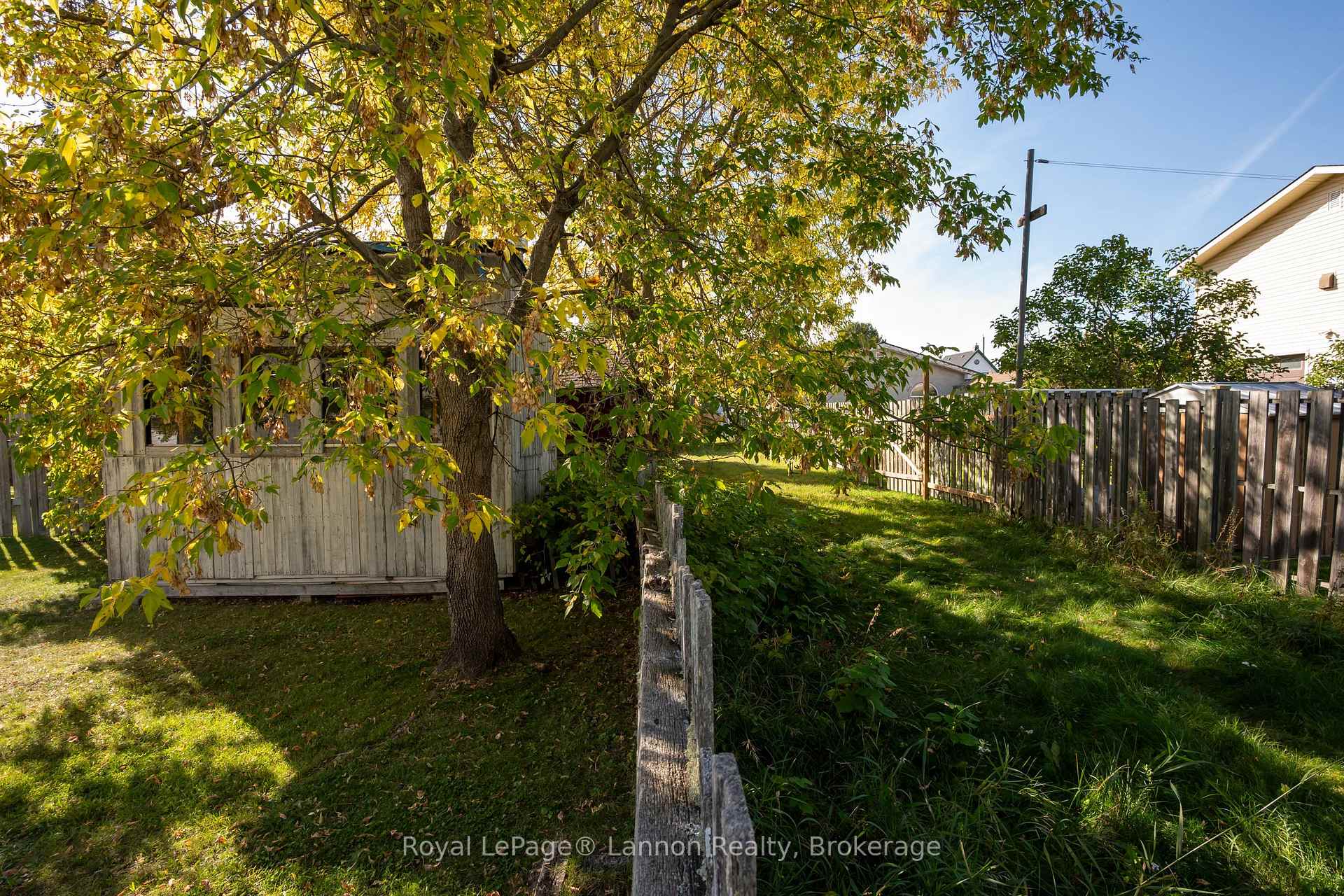 Photo 5 of 424 Merrill Street, Thunder Bay, Current River — HOMEH