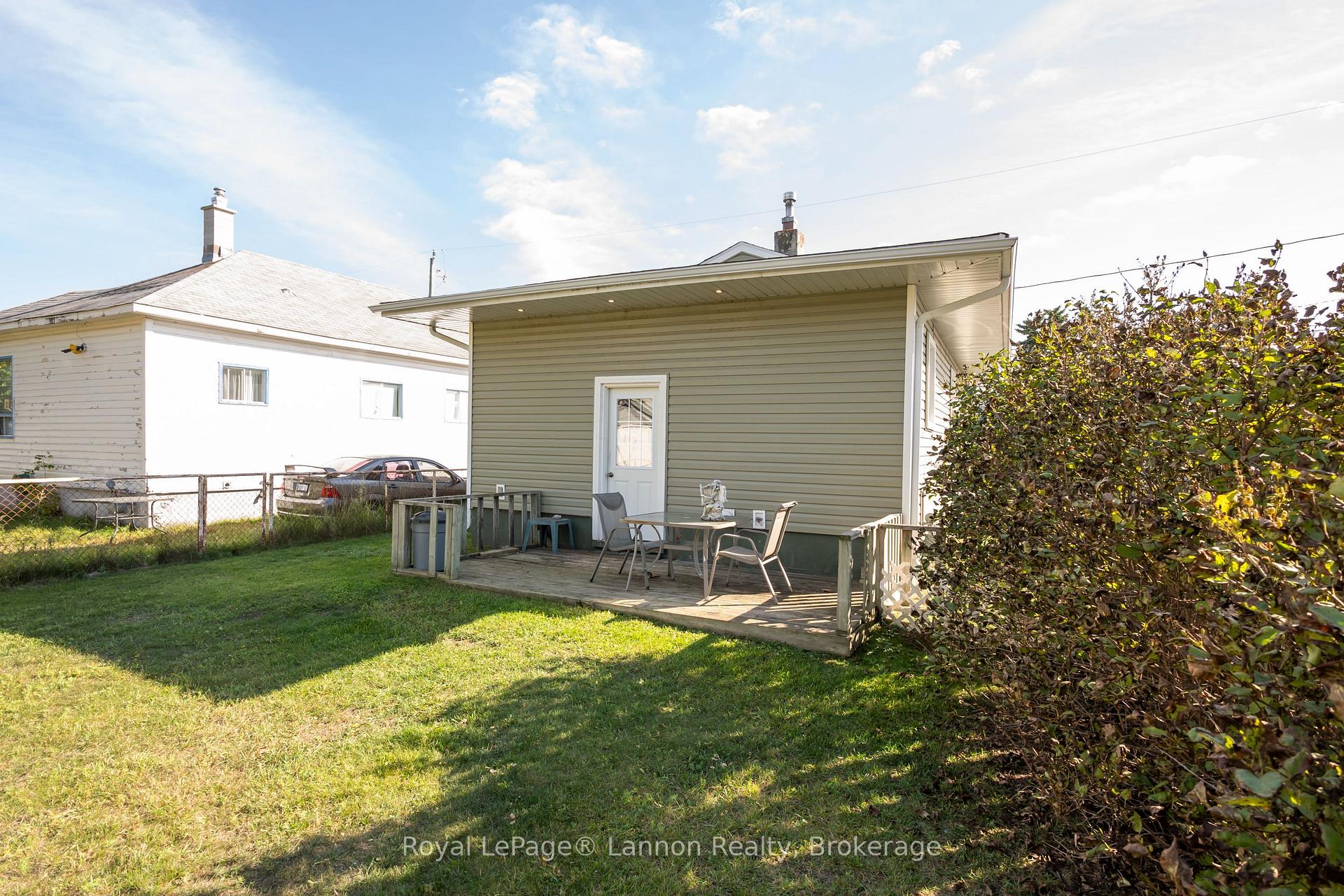 Photo 33 of 424 Merrill Street, Thunder Bay, Current River — HOMEH
