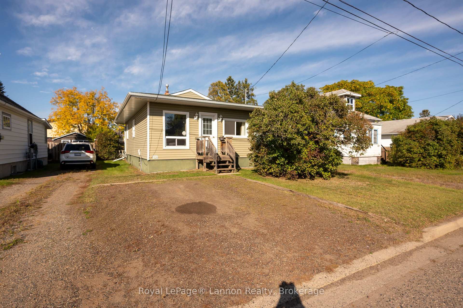 Photo 36 of 424 Merrill Street, Thunder Bay, Current River — HOMEH