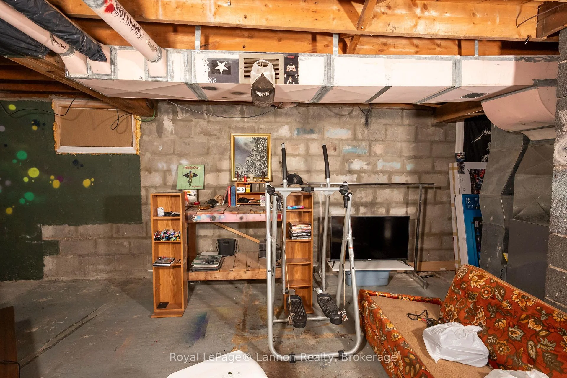 Photo 39 of 424 Merrill Street, Thunder Bay, Current River — HOMEH