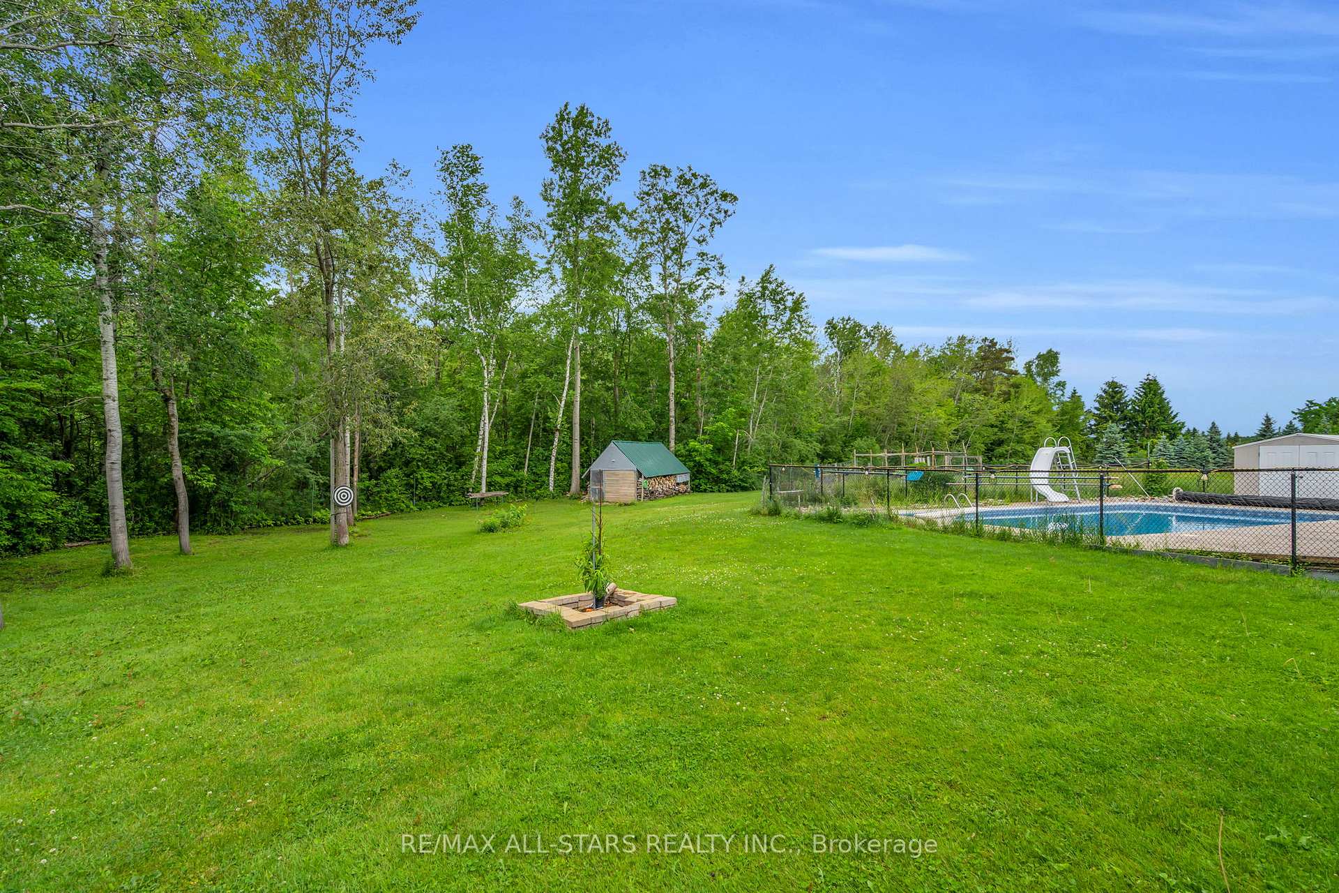 Photo 43 of 6 Audubon Way, Georgina, Baldwin — HOMEH