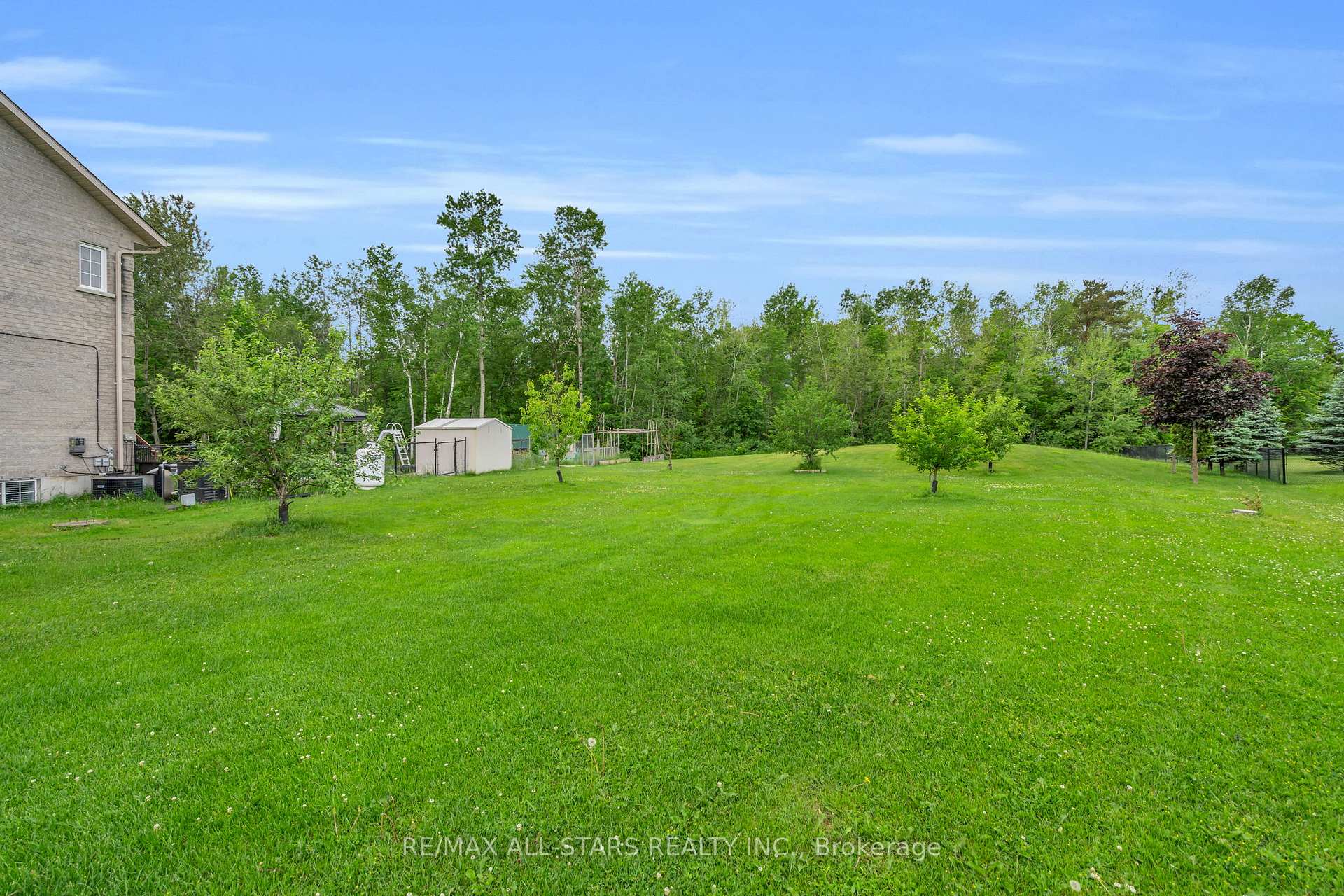 Photo 44 of 6 Audubon Way, Georgina, Baldwin — HOMEH