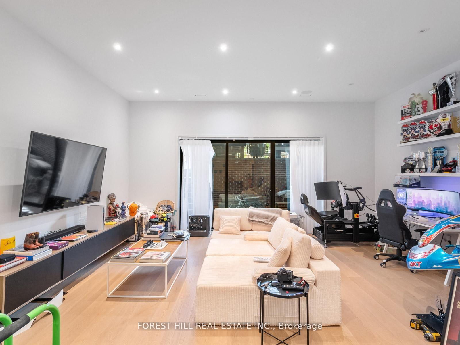 Photo 33 of 77 Kendal Avenue, Toronto, The Annex — HOMEH