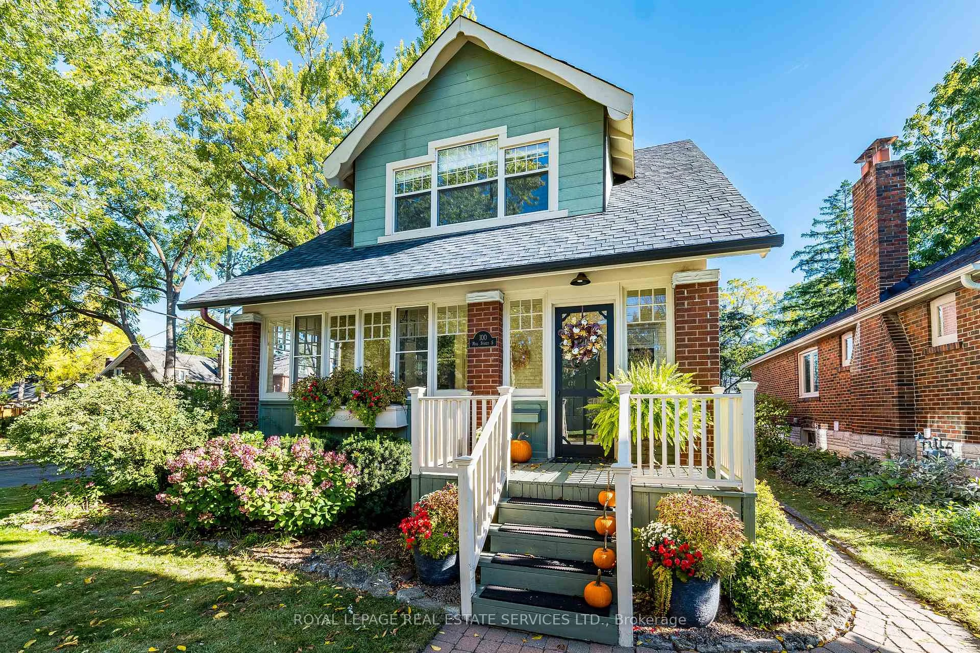 Photo 5 of 100 Mill Street S, Brampton, Downtown Brampton — HOMEH