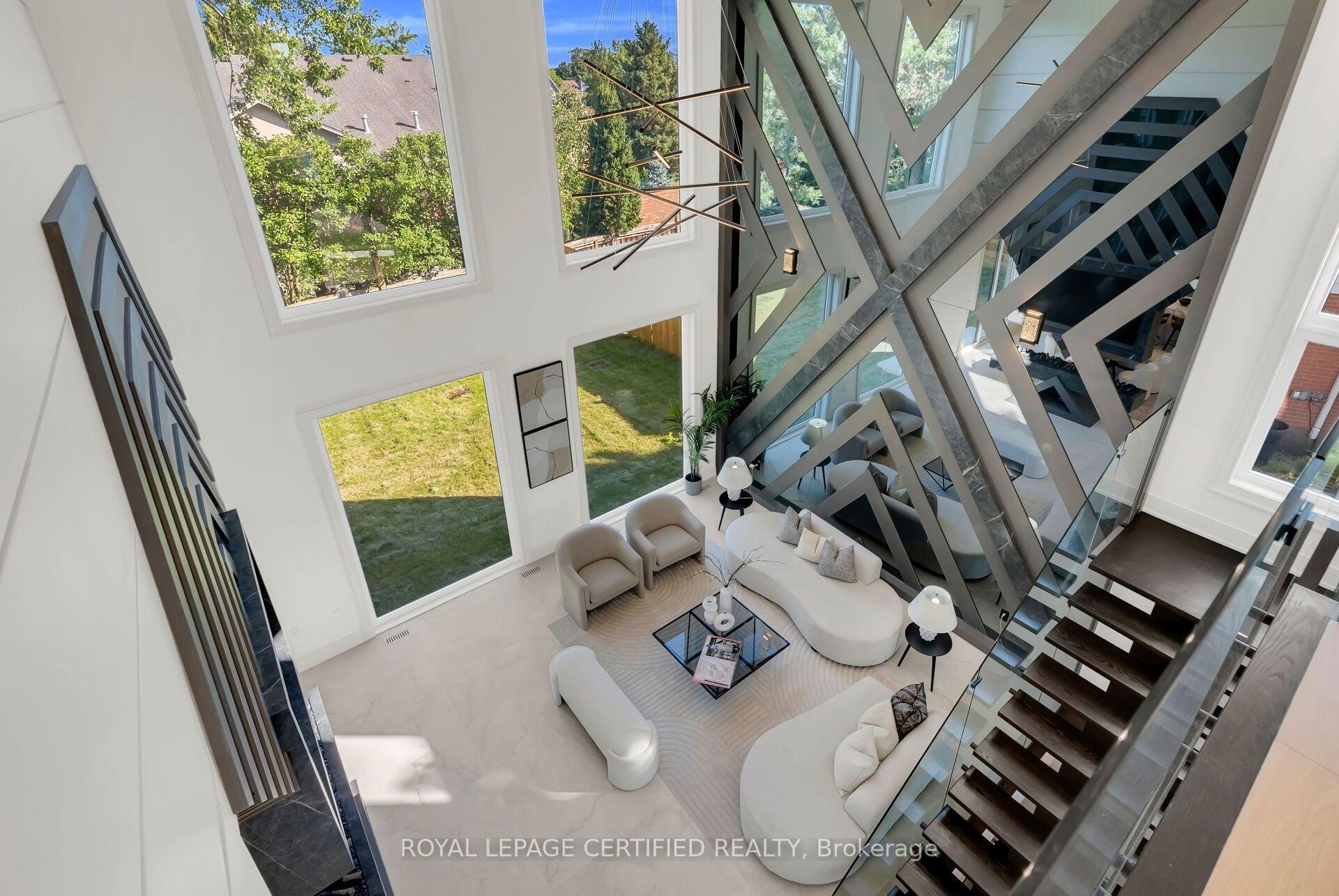 Photo 4 of 1374 Tansley Drive, Oakville, West — HOMEH