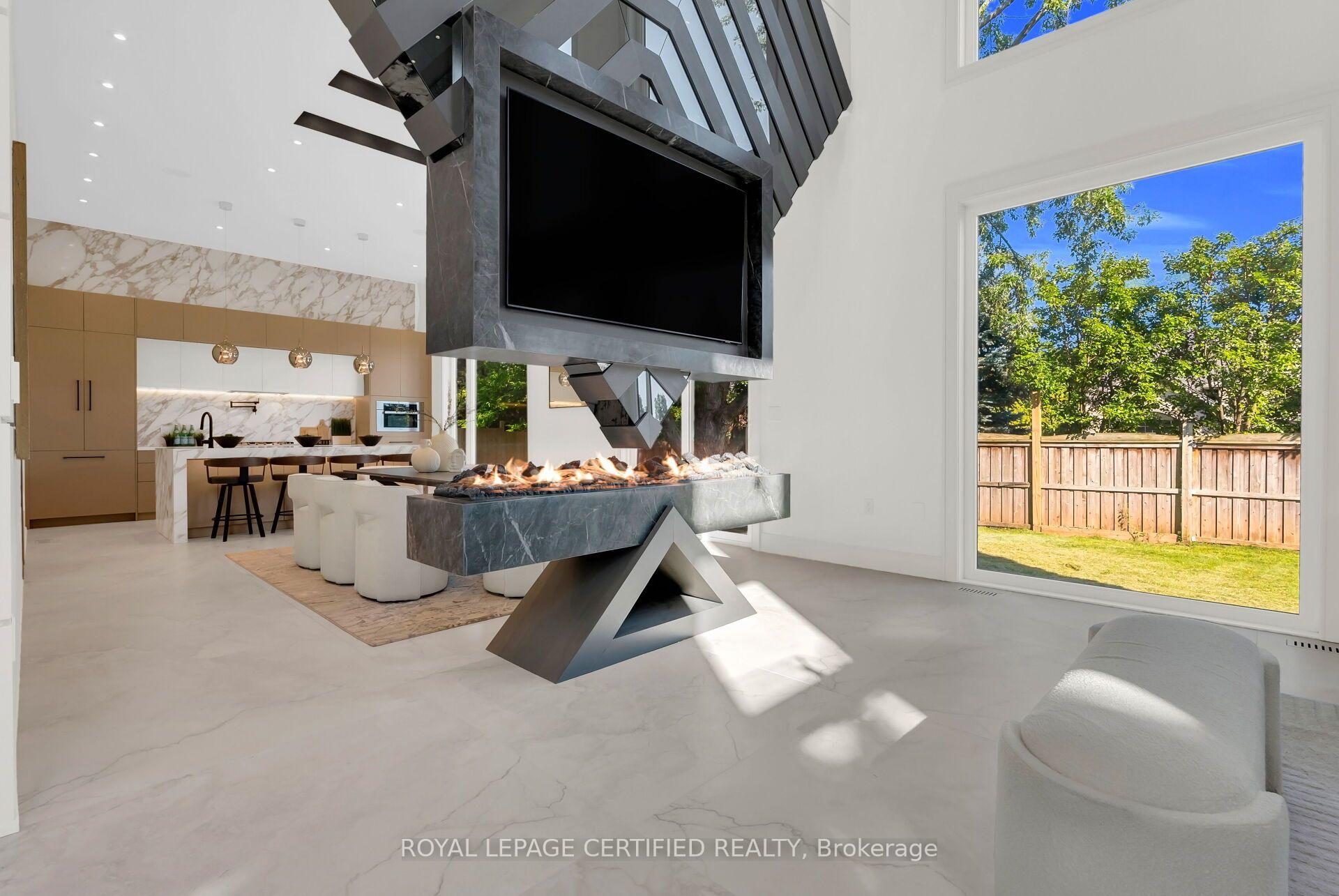 Photo 12 of 1374 Tansley Drive, Oakville, West — HOMEH