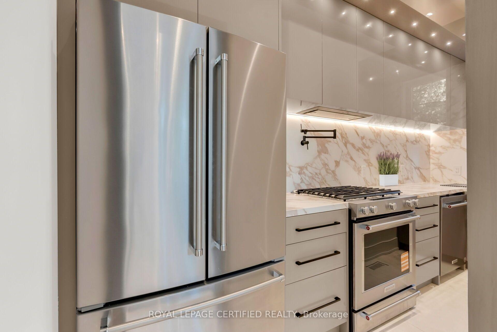 Photo 18 of 1374 Tansley Drive, Oakville, West — HOMEH