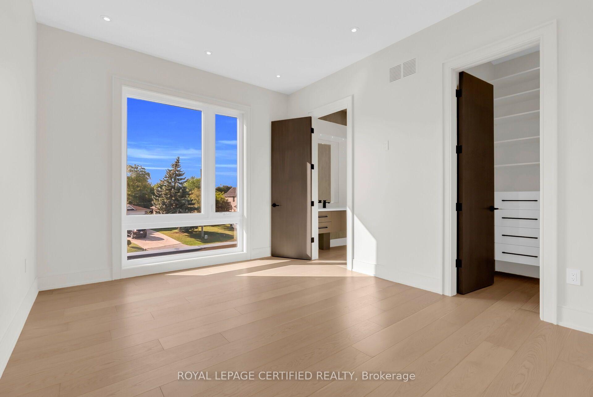 Photo 33 of 1374 Tansley Drive, Oakville, West — HOMEH
