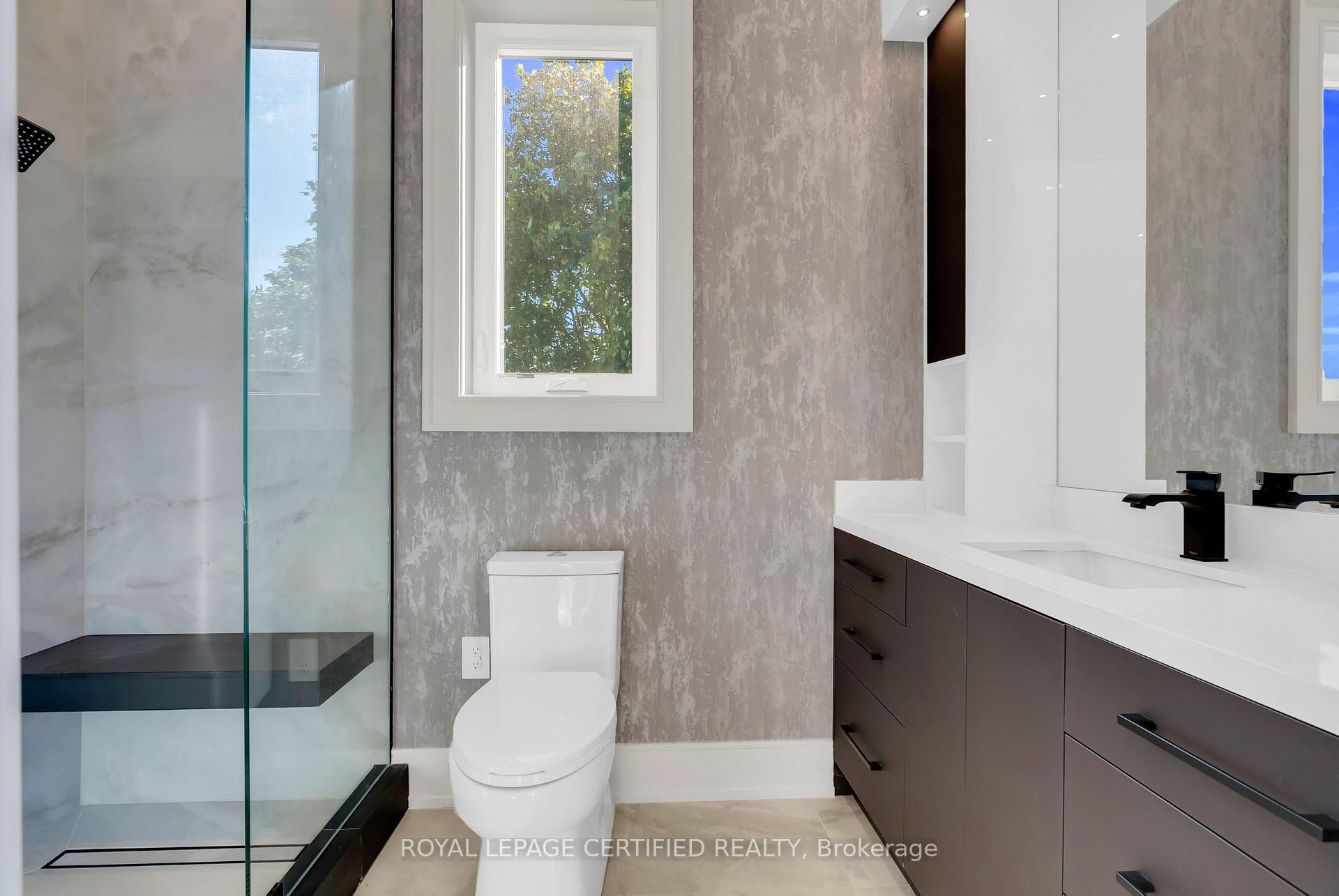 Photo 37 of 1374 Tansley Drive, Oakville, West — HOMEH