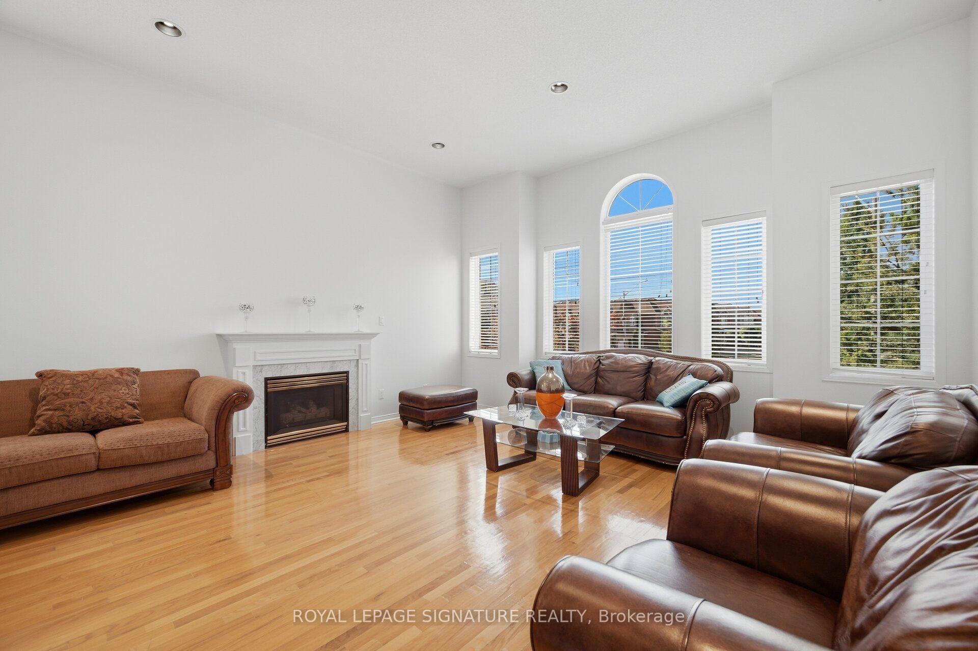Photo 20 of 306 Cossack Court, Mississauga, Fairview — HOMEH