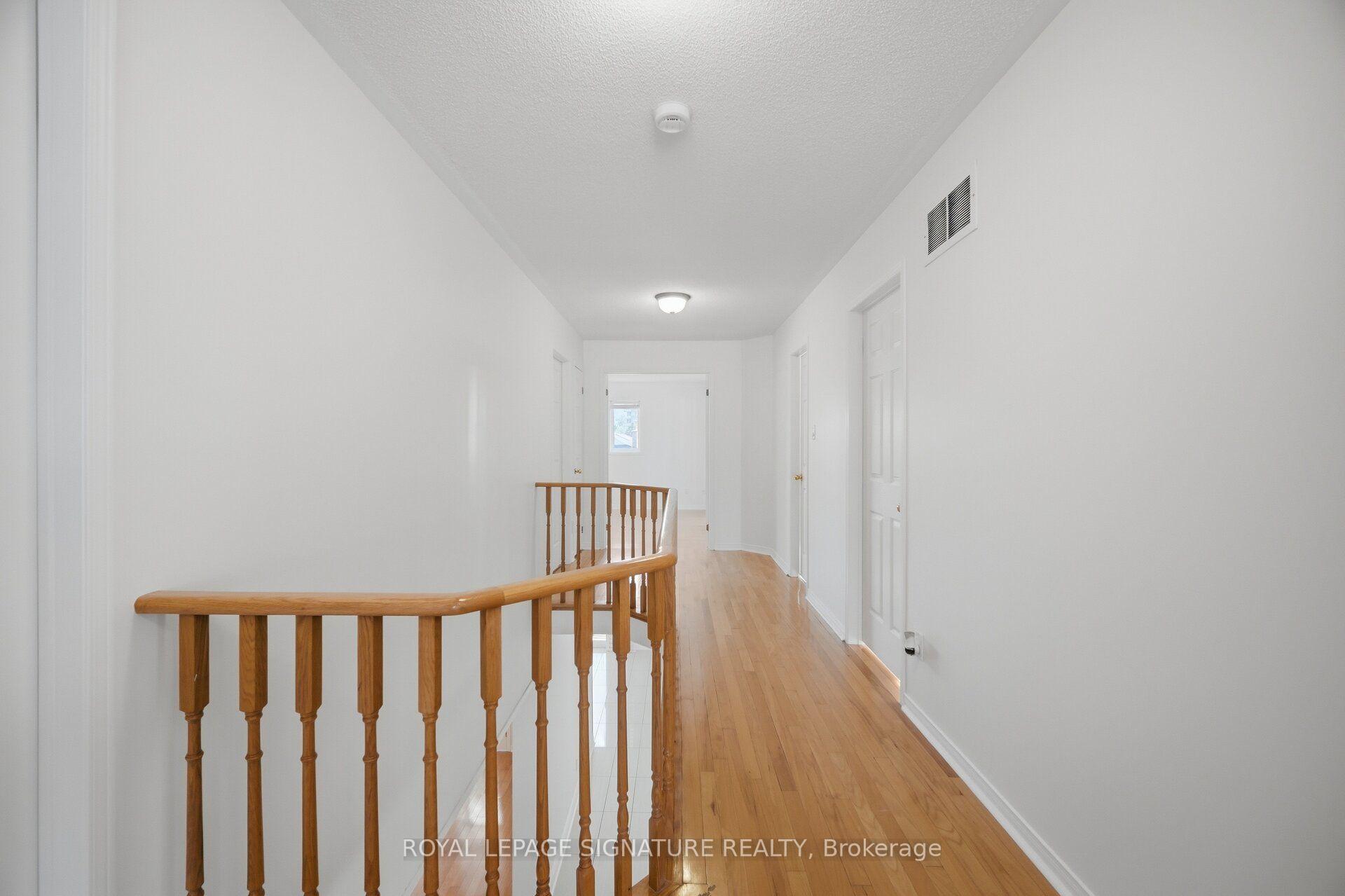 Photo 24 of 306 Cossack Court, Mississauga, Fairview — HOMEH