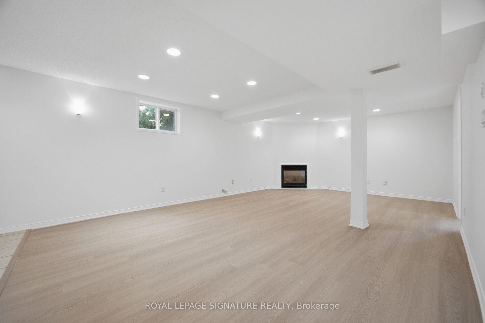 Photo 36 of 306 Cossack Court, Mississauga, Fairview — HOMEH