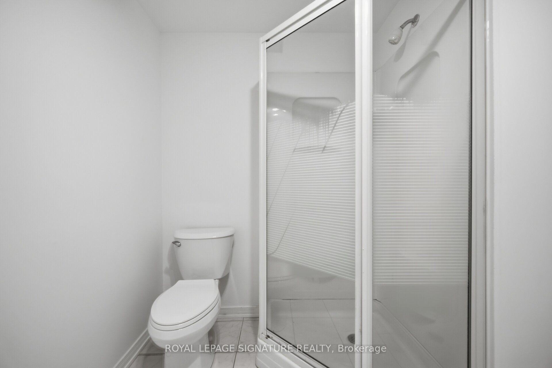 Photo 40 of 306 Cossack Court, Mississauga, Fairview — HOMEH