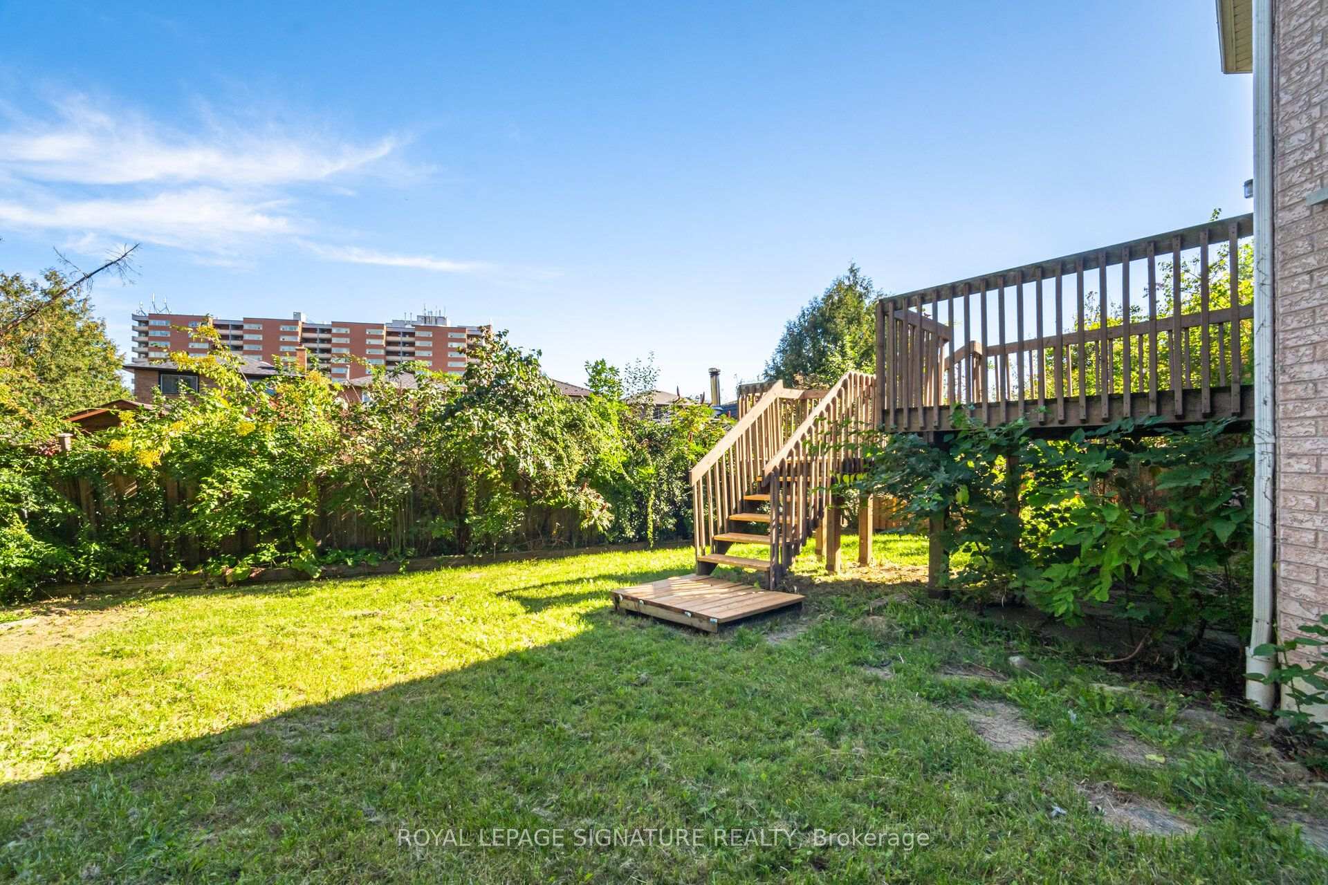 Photo 46 of 306 Cossack Court, Mississauga, Fairview — HOMEH