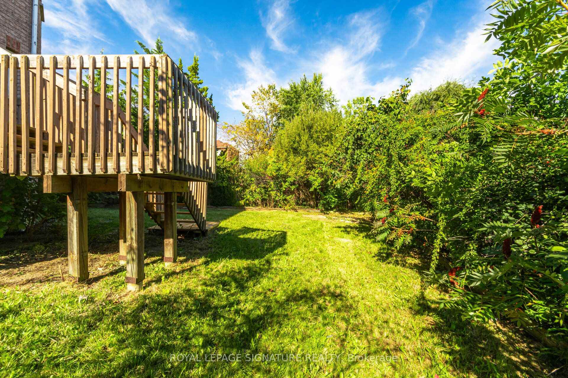 Photo 48 of 306 Cossack Court, Mississauga, Fairview — HOMEH