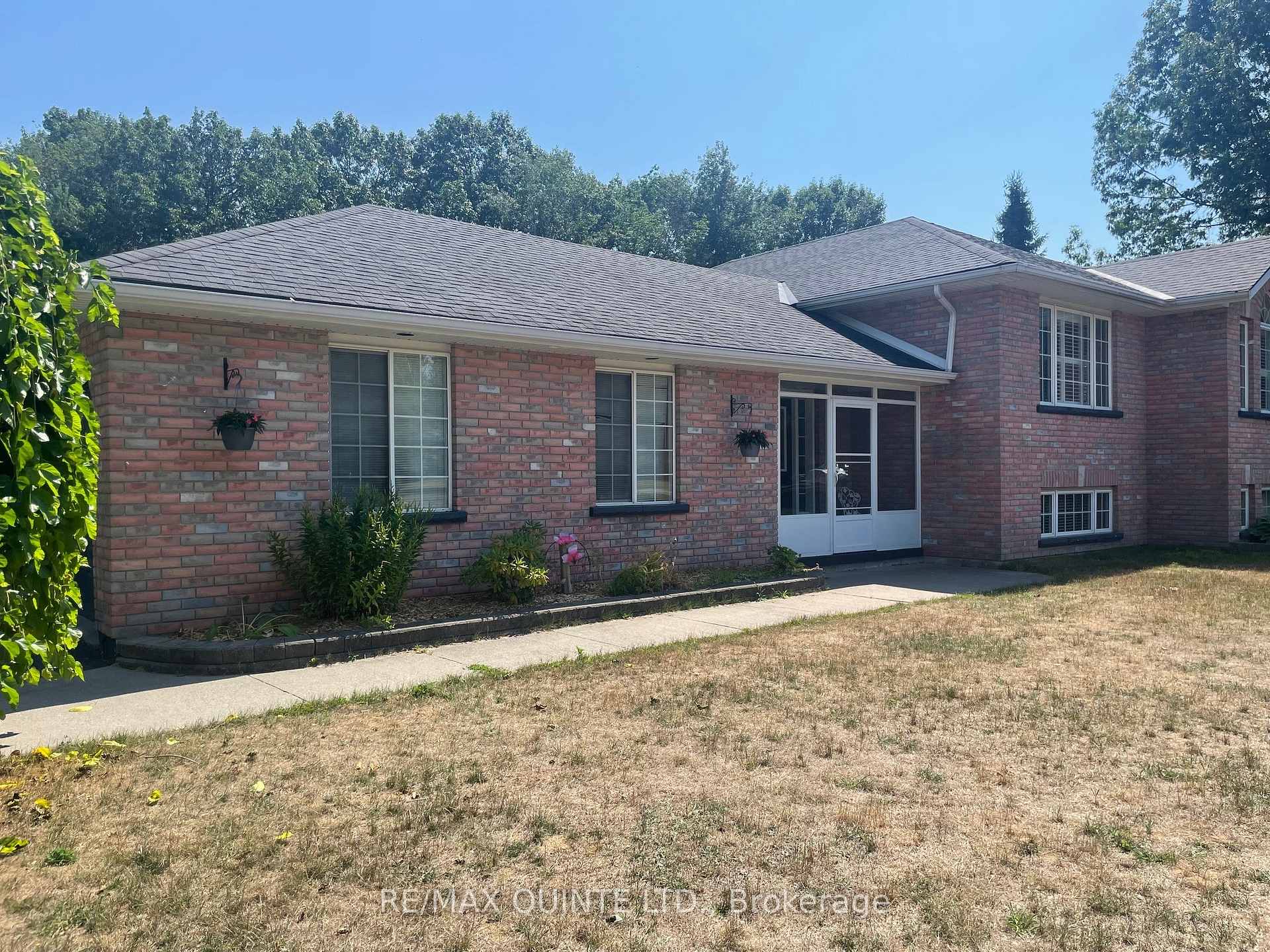 Photo 2 of 65 Glenburnie Drive, Quinte West, Murray Ward — HOMEH