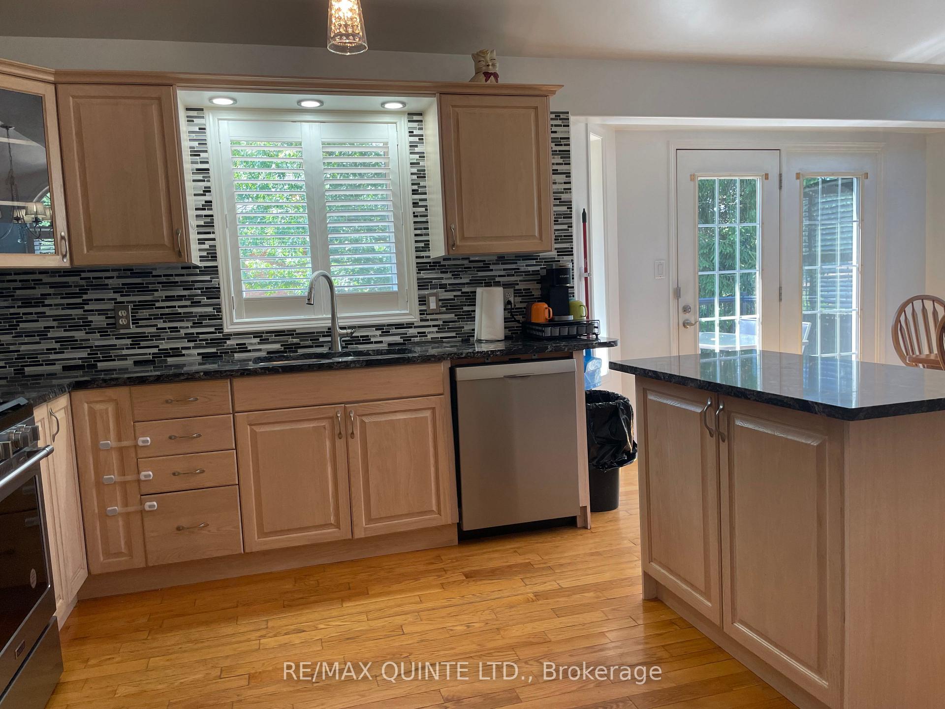 Photo 11 of 65 Glenburnie Drive, Quinte West, Murray Ward — HOMEH