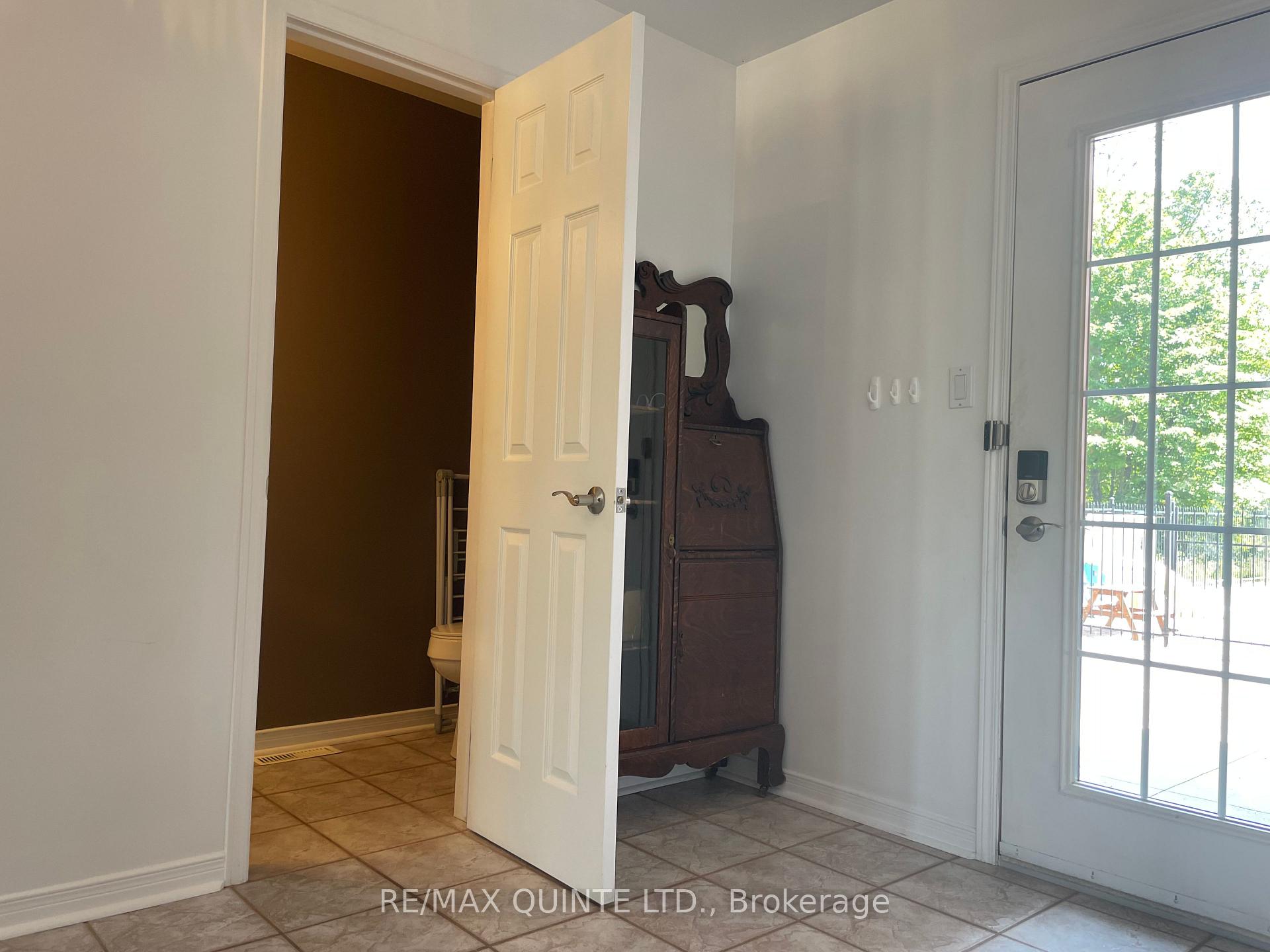Photo 14 of 65 Glenburnie Drive, Quinte West, Murray Ward — HOMEH