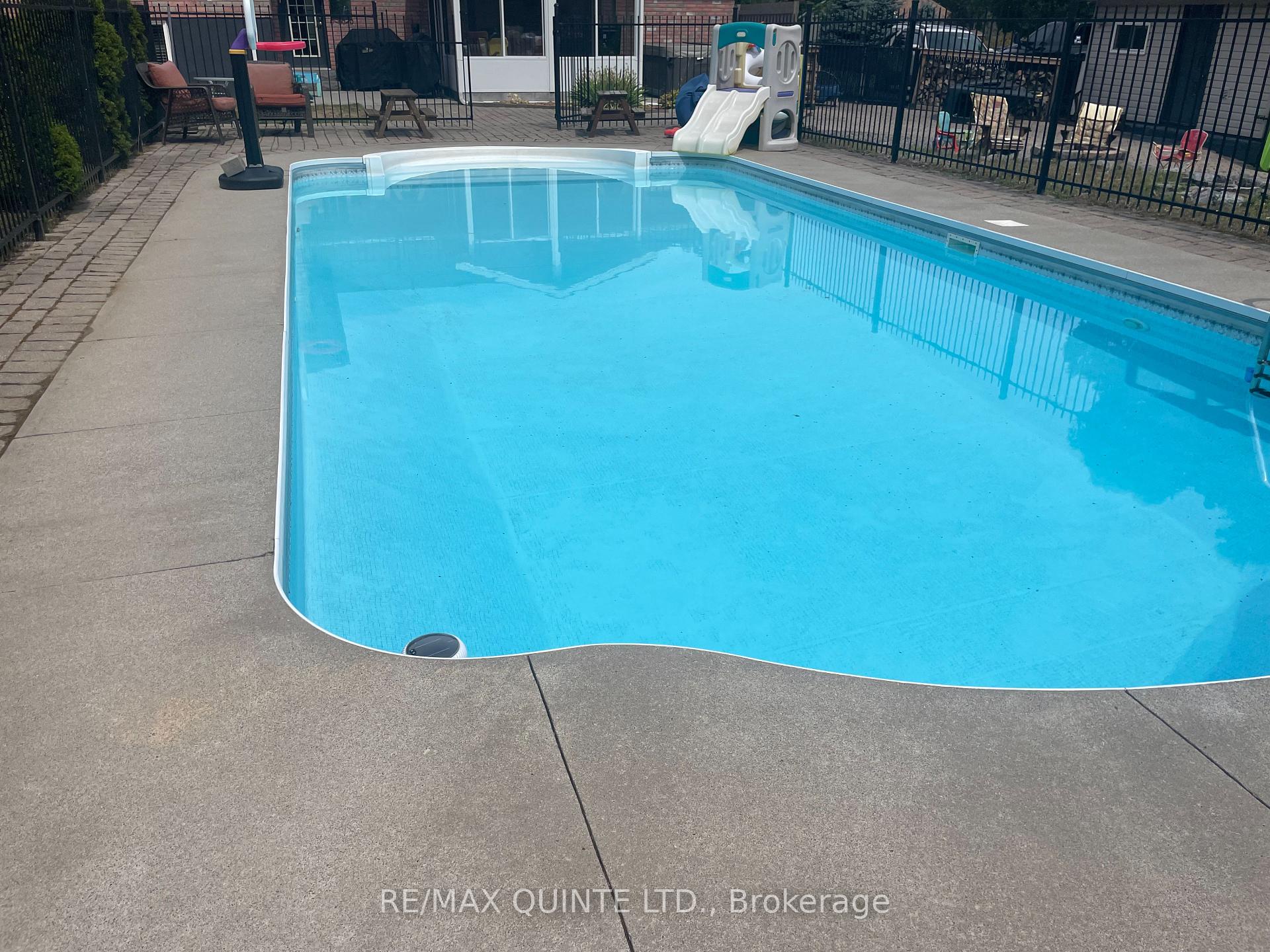 Photo 57 of 65 Glenburnie Drive, Quinte West, Murray Ward — HOMEH