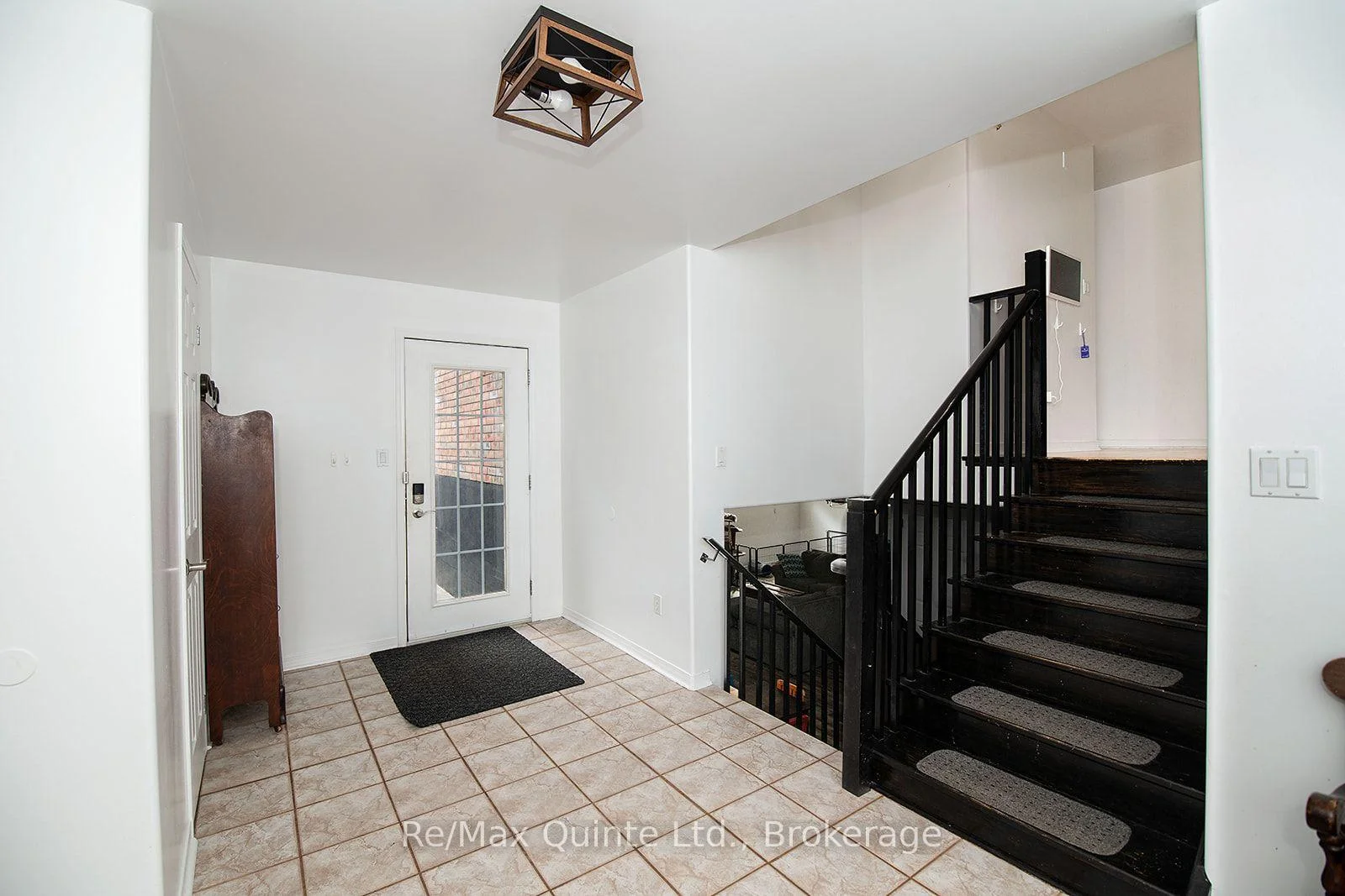 Photo 12 of 65 Glenburnie Drive, Quinte West, Murray Ward — HOMEH