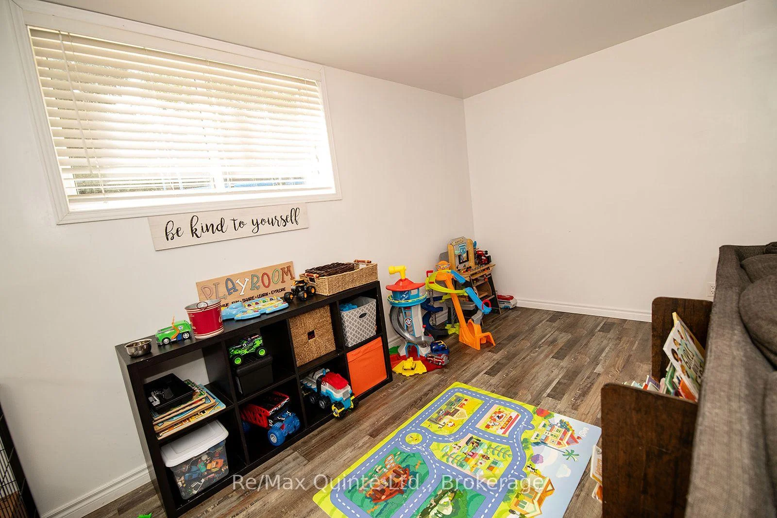 Photo 44 of 65 Glenburnie Drive, Quinte West, Murray Ward — HOMEH