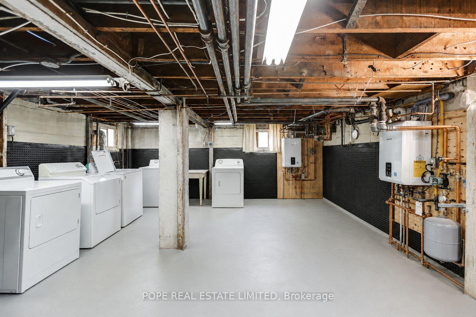Photo 20 of 18 Edgewood Avenue, Toronto, Woodbine Corridor — HOMEH