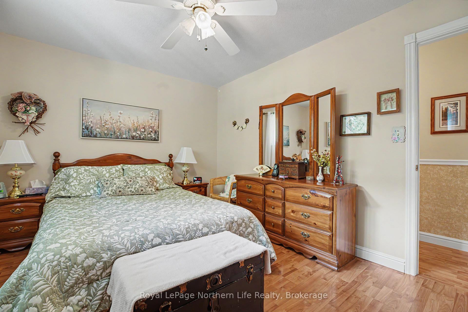 Photo 37 of 534 pinecreek Road S, Callander — HOMEH