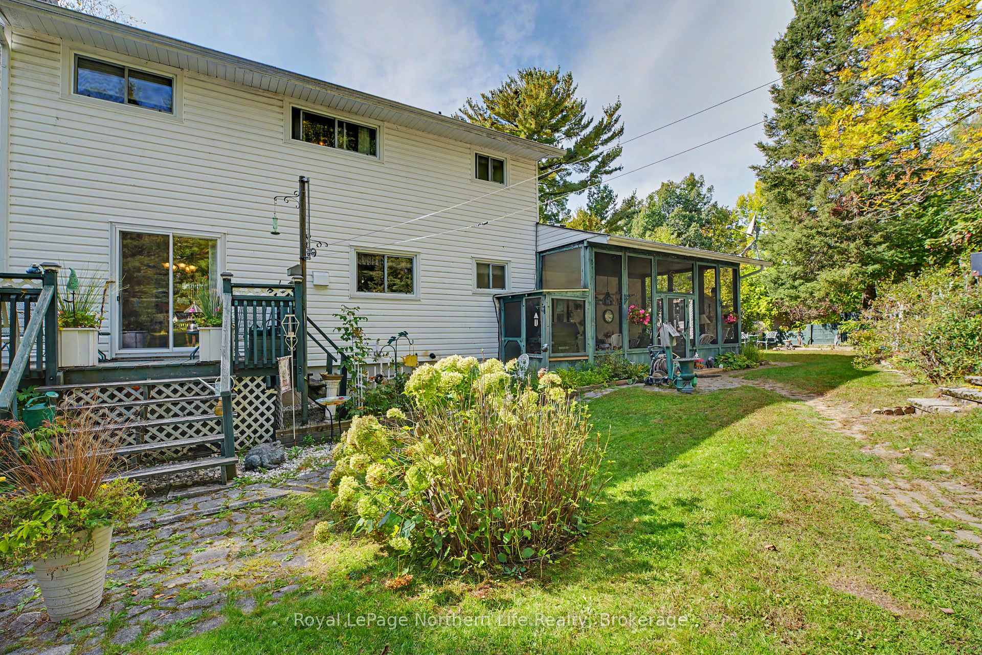 Photo 43 of 534 pinecreek Road S, Callander — HOMEH