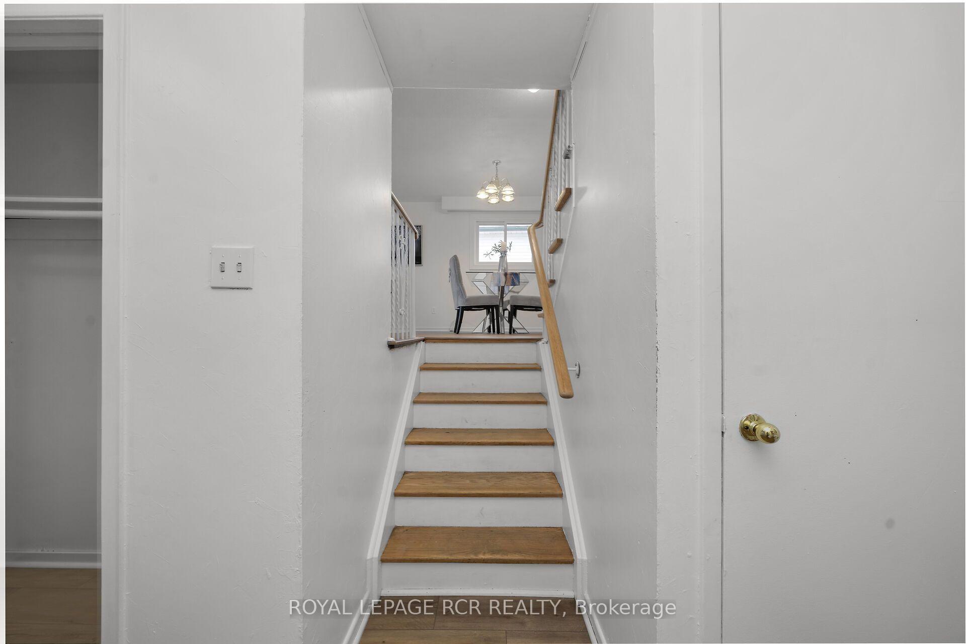 Photo 12 of 48 Esplanade Road, Brampton, Southgate — HOMEH