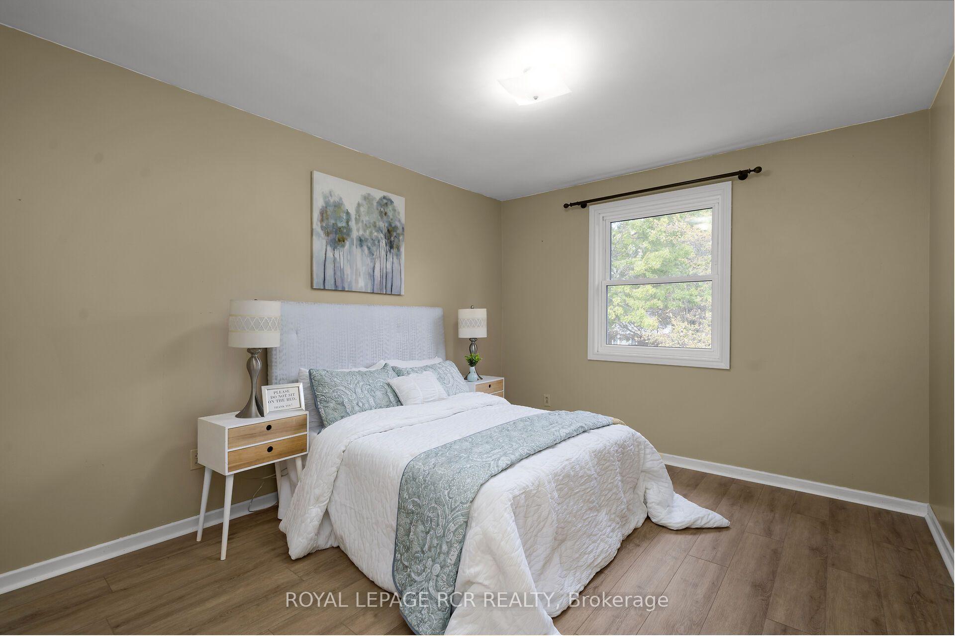 Photo 24 of 48 Esplanade Road, Brampton, Southgate — HOMEH