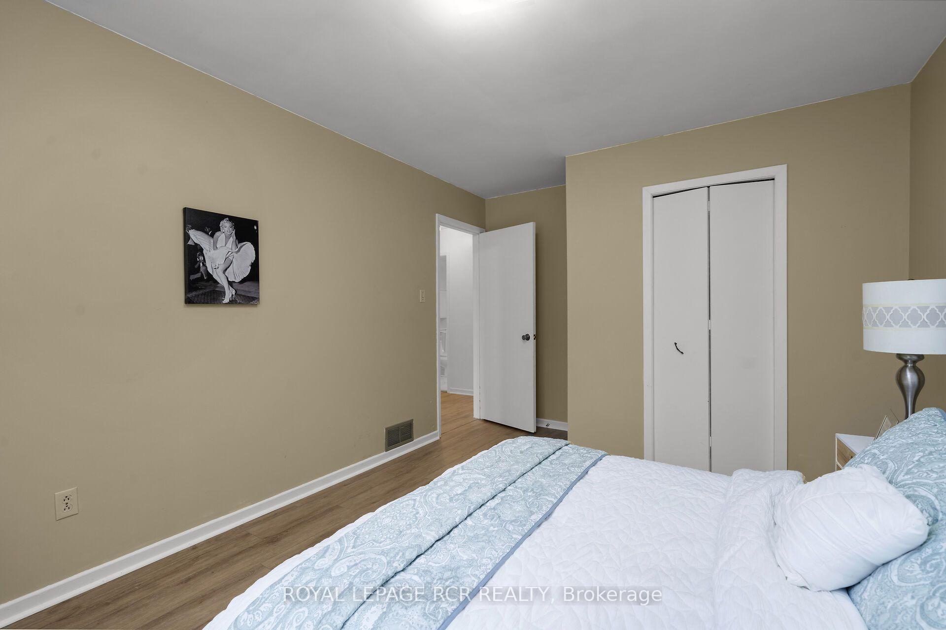 Photo 25 of 48 Esplanade Road, Brampton, Southgate — HOMEH
