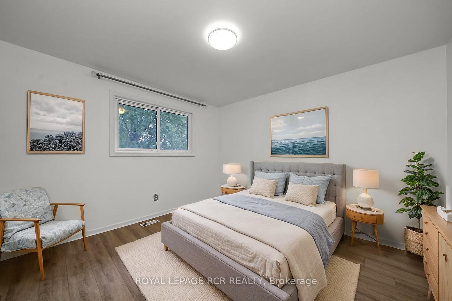 Photo 27 of 48 Esplanade Road, Brampton, Southgate — HOMEH