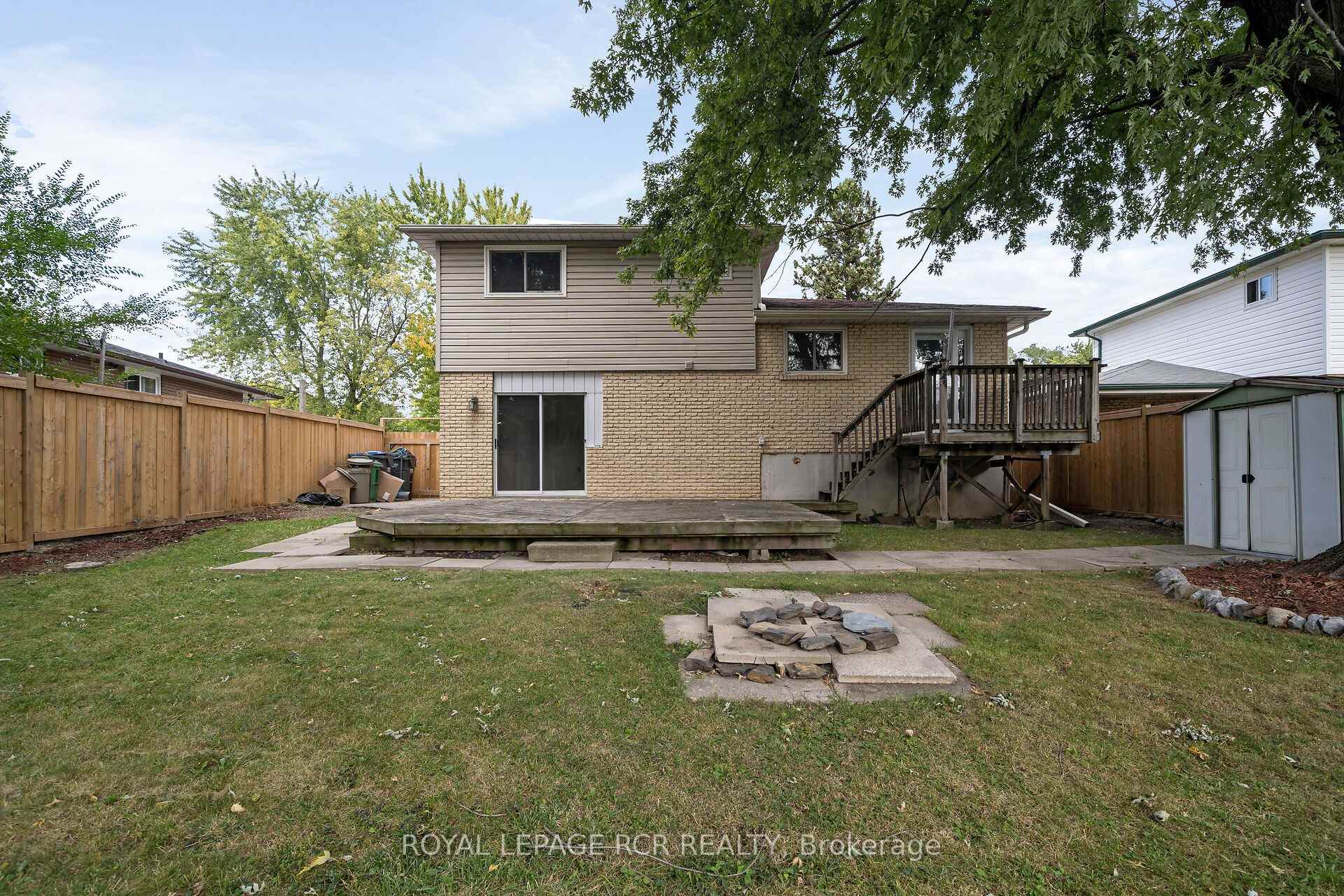 Photo 31 of 48 Esplanade Road, Brampton, Southgate — HOMEH