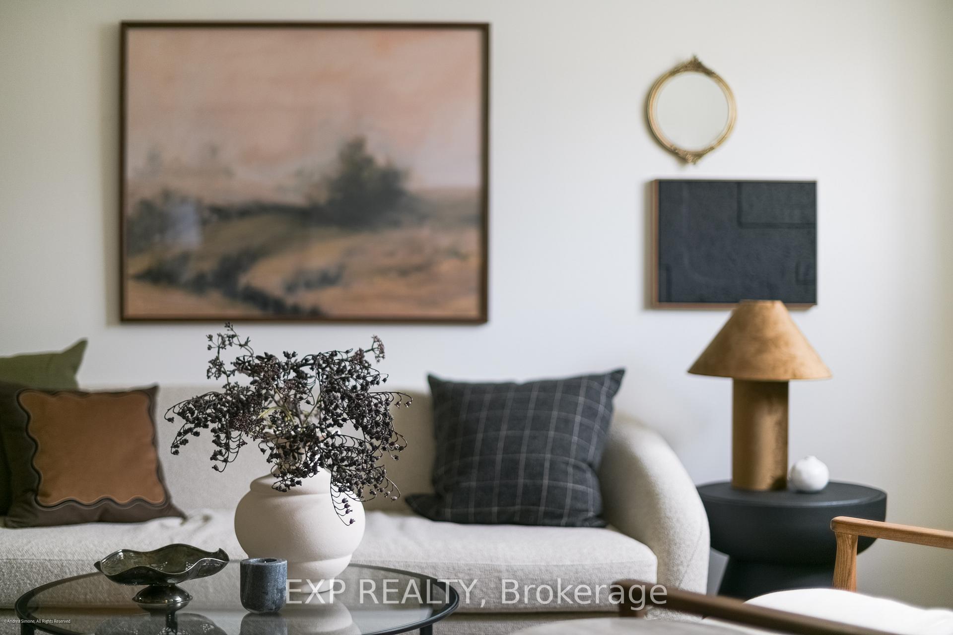 Photo 7 of 29 Belmont Street, Toronto, The Annex — HOMEH