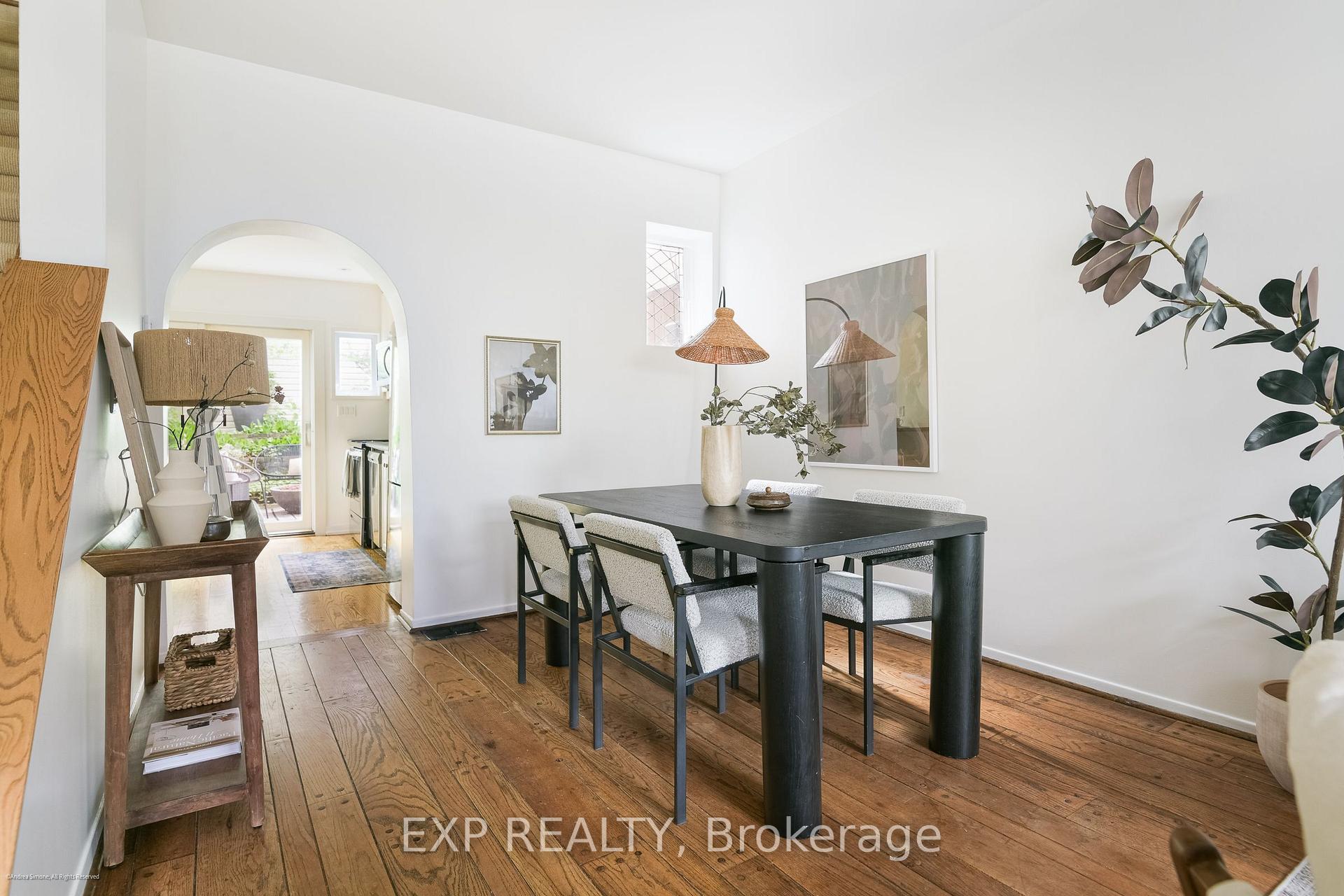 Photo 12 of 29 Belmont Street, Toronto, The Annex — HOMEH