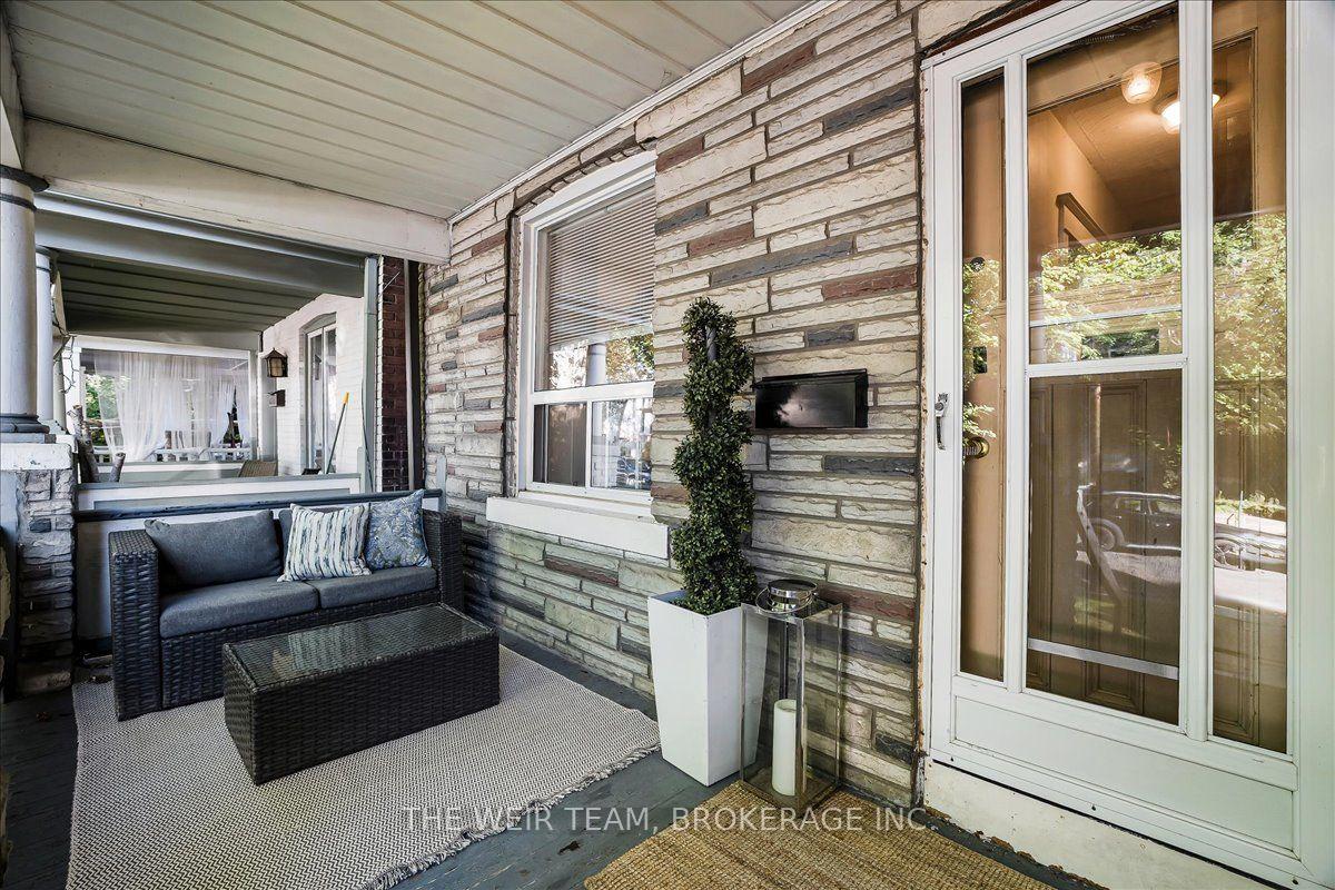Photo 2 of 251 Ashdale Avenue, Toronto, Greenwood-Coxwell — HOMEH