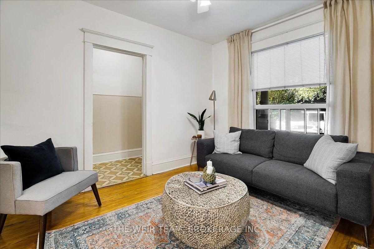 Photo 3 of 251 Ashdale Avenue, Toronto, Greenwood-Coxwell — HOMEH