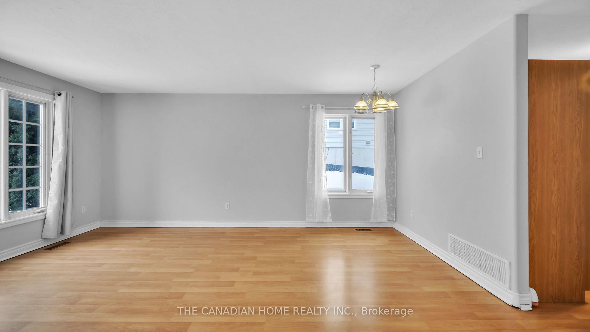 Photo 6 of 196 Lingham Street, Belleville, Belleville Ward — HOMEH