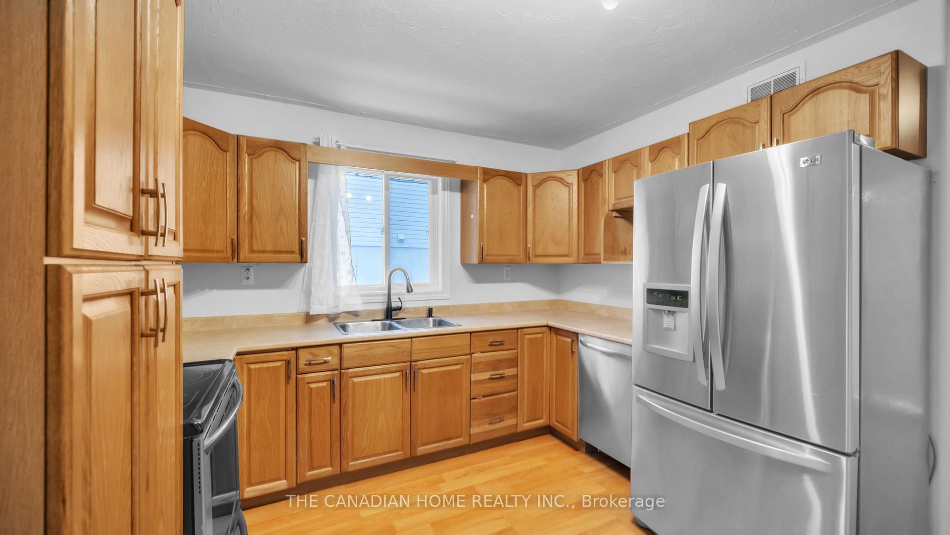 Photo 17 of 196 Lingham Street, Belleville, Belleville Ward — HOMEH
