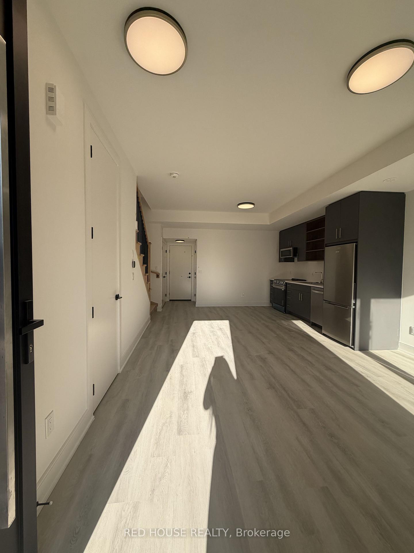 Photo 2 of 238 Ellis Avenue, St. Catharines, Oakdale — HOMEH