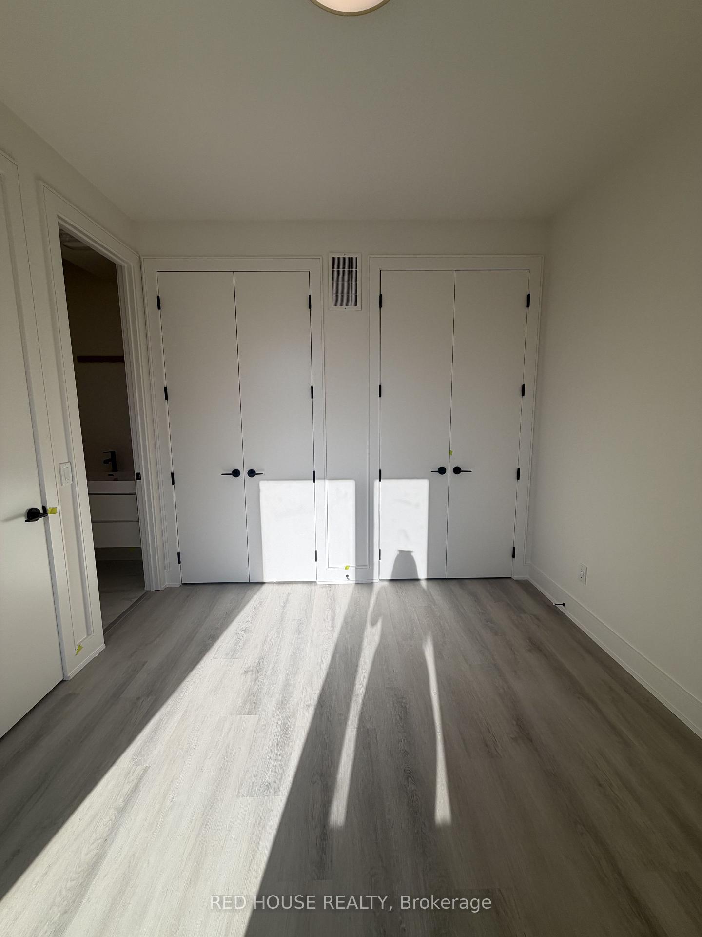 Photo 16 of 238 Ellis Avenue, St. Catharines, Oakdale — HOMEH