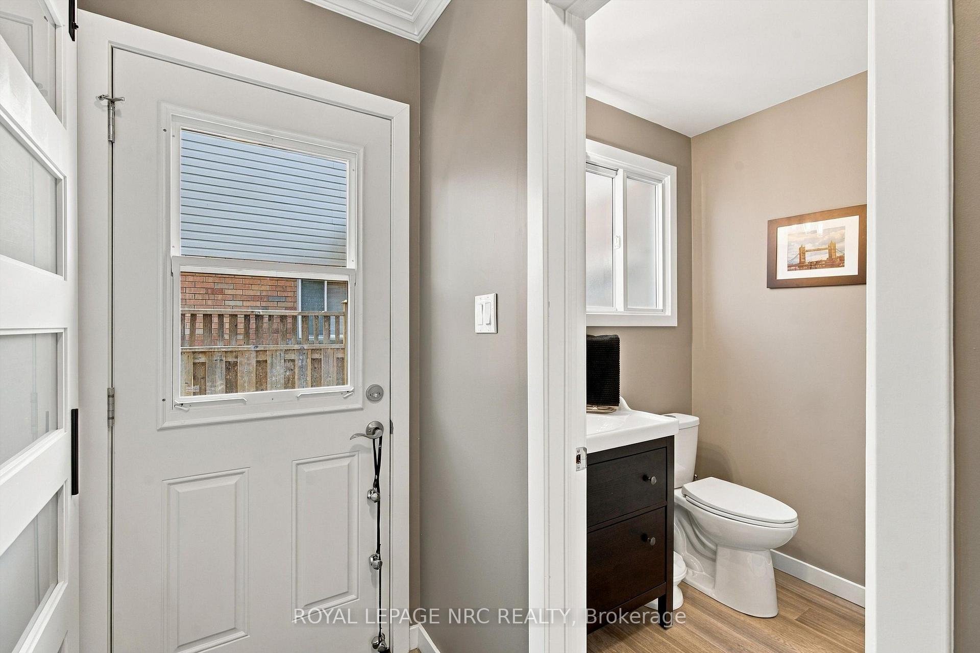 Photo 14 of 158 Confederation Avenue, Thorold, Confederation Heights — HOMEH