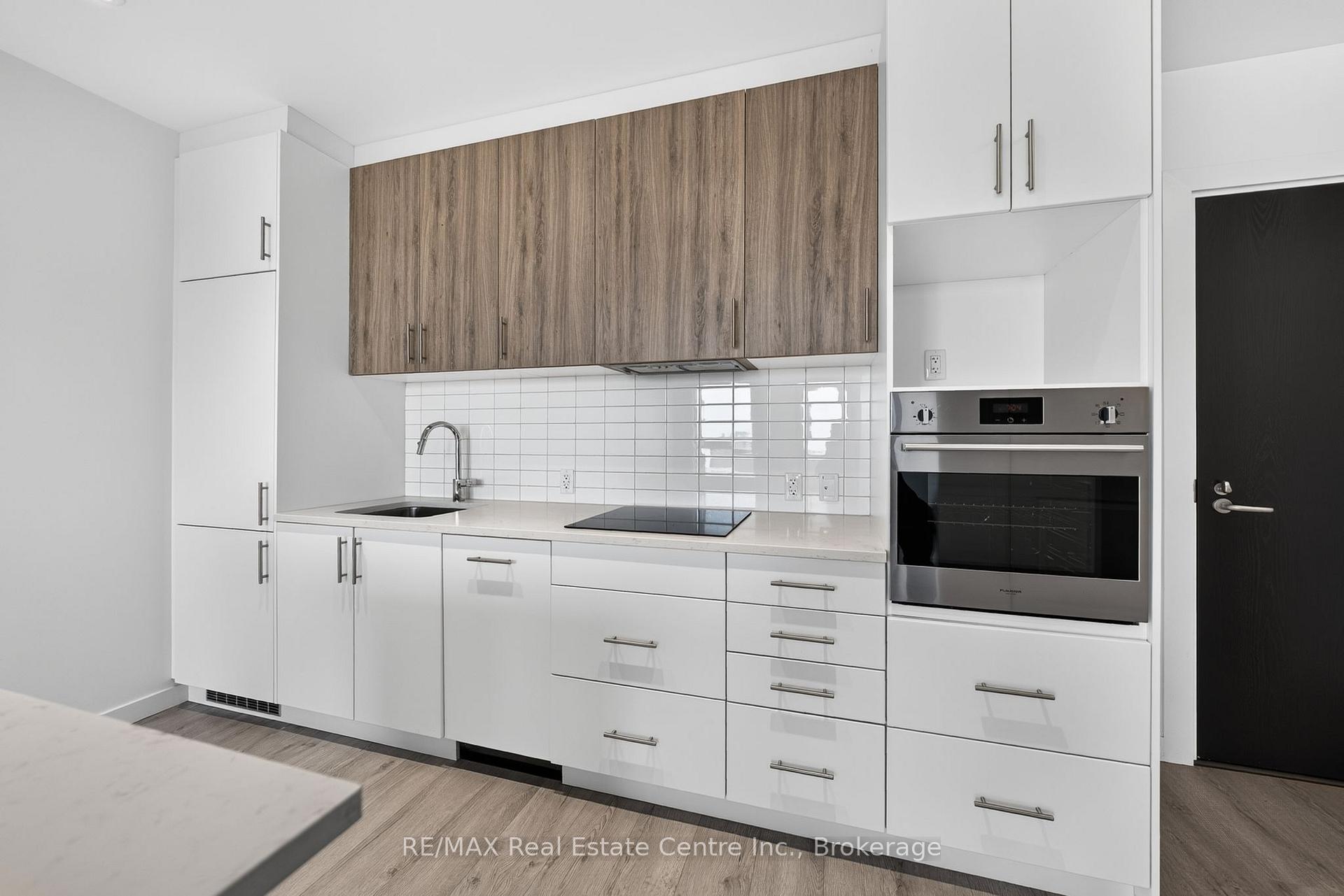Photo 7 of Unit 1607, 181 King Street S, Waterloo, Uptown West — HOMEH