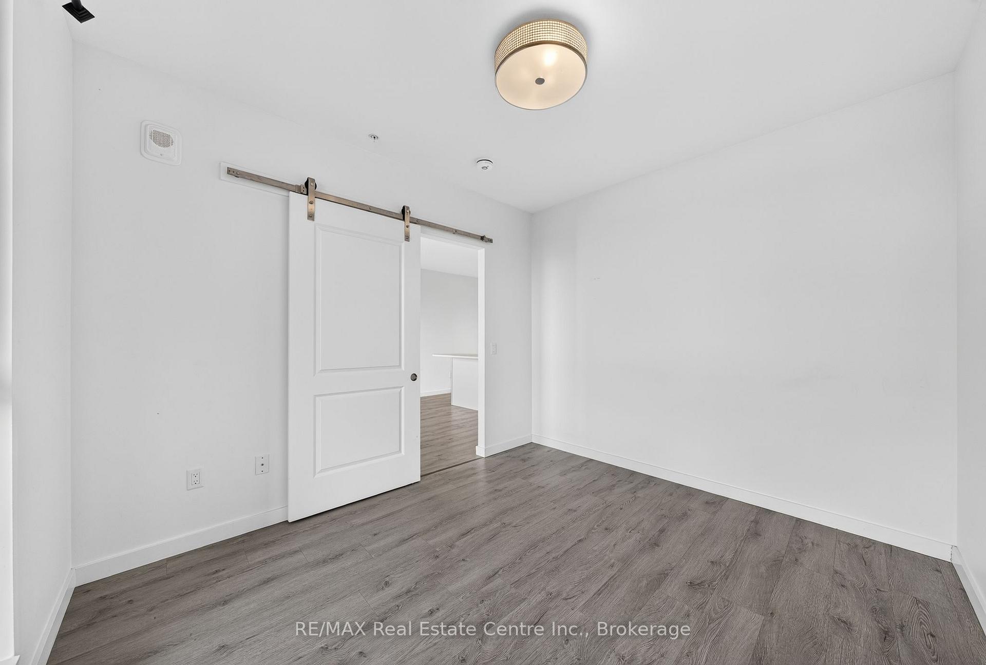 Photo 11 of Unit 1607, 181 King Street S, Waterloo, Uptown West — HOMEH