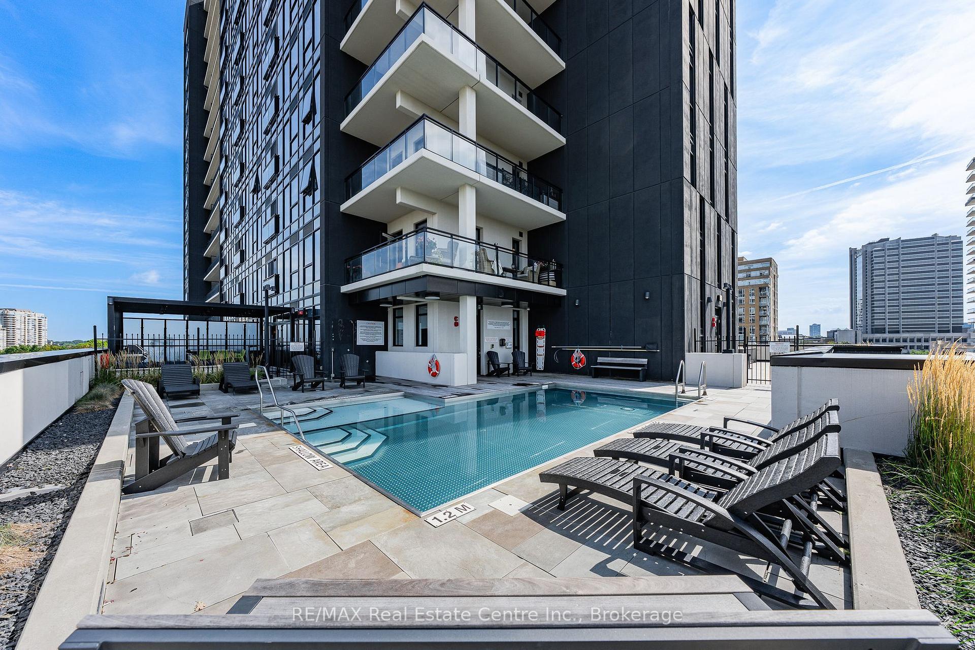 Photo 28 of Unit 1607, 181 King Street S, Waterloo, Uptown West — HOMEH