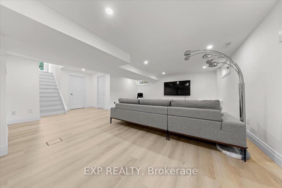 Photo 30 of 5466 Edgewater Drive, Ottawa, Manotick East to Manotick Station — HOMEH