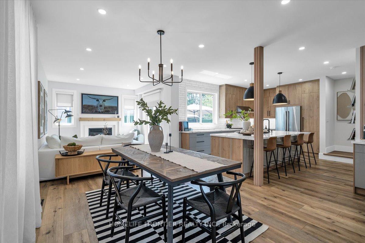 Photo 4 of 62 Russell Barton Lane, Uxbridge — HOMEH