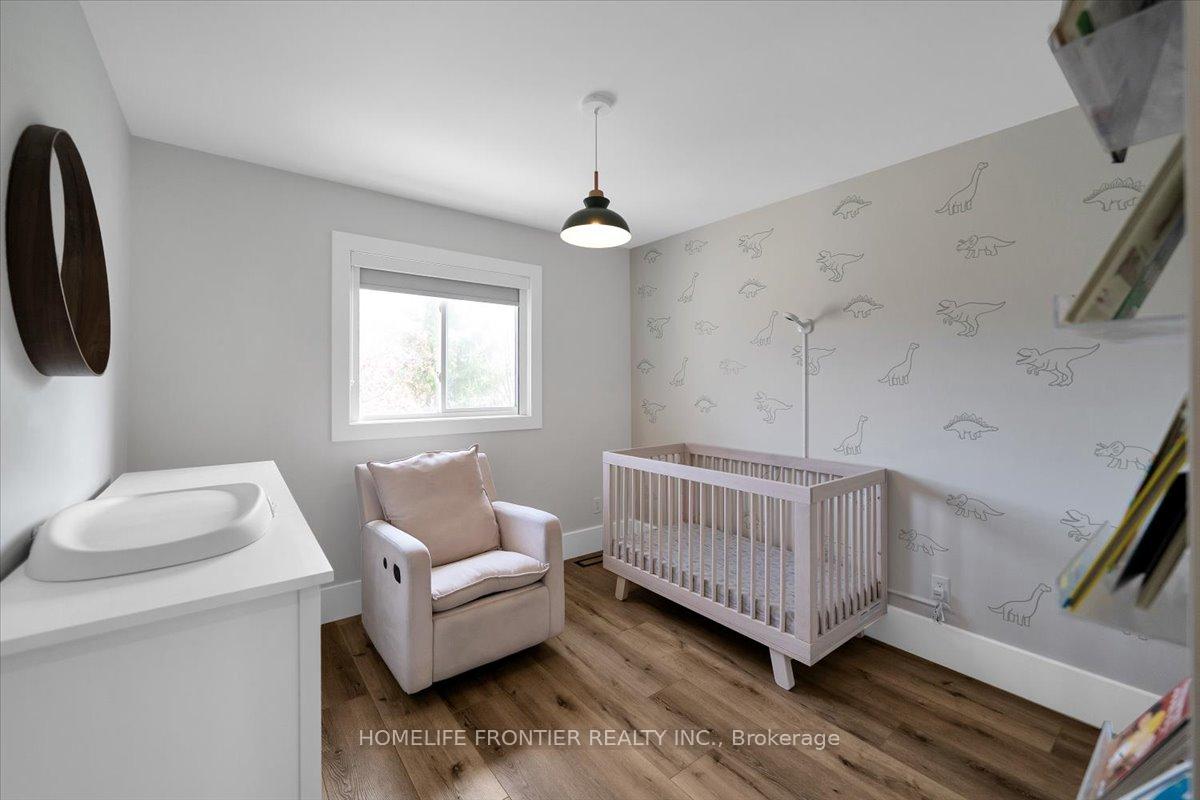 Photo 23 of 62 Russell Barton Lane, Uxbridge — HOMEH