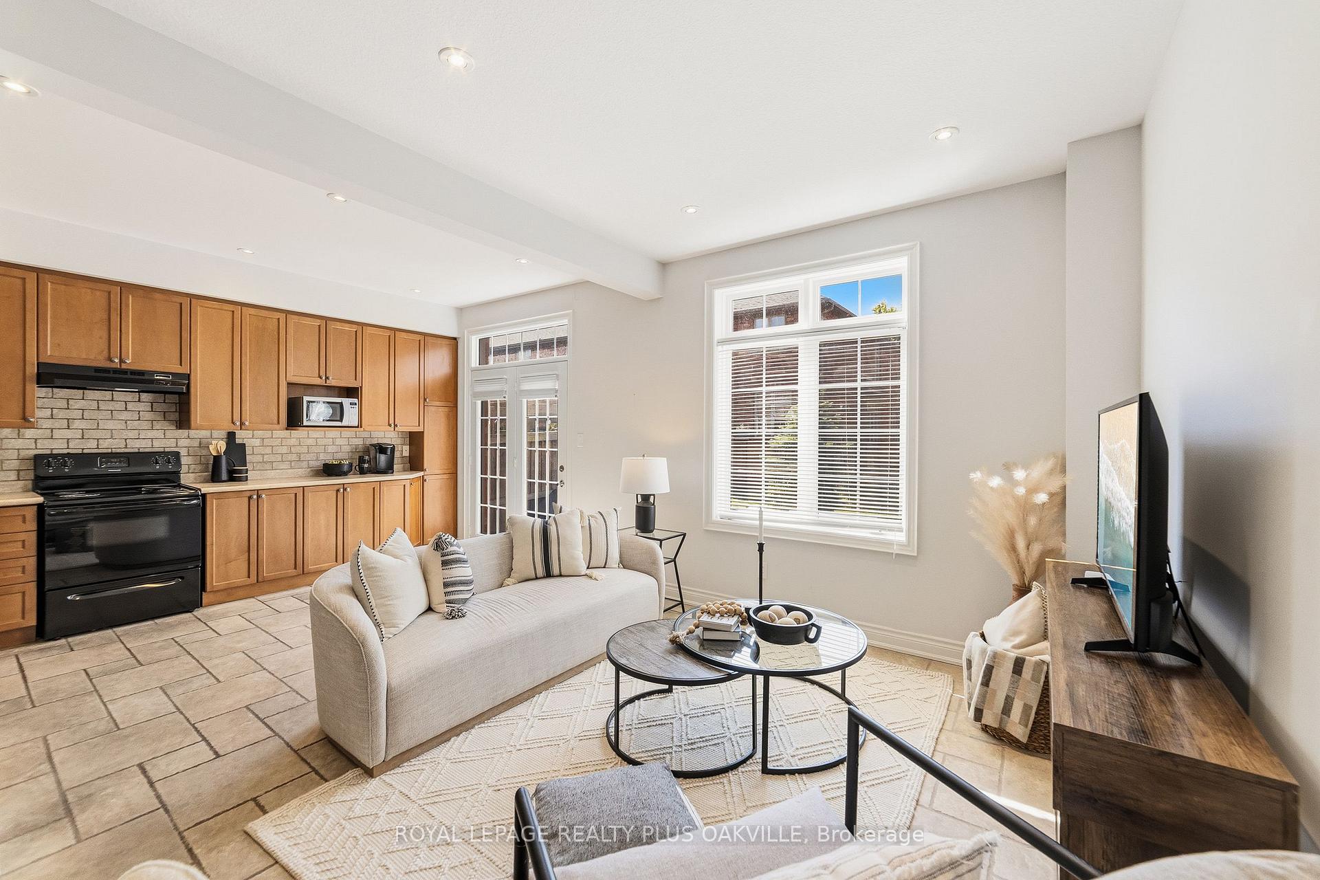 Photo 11 of Unit 24, 2282 Orchard Road, Burlington, Orchard — HOMEH